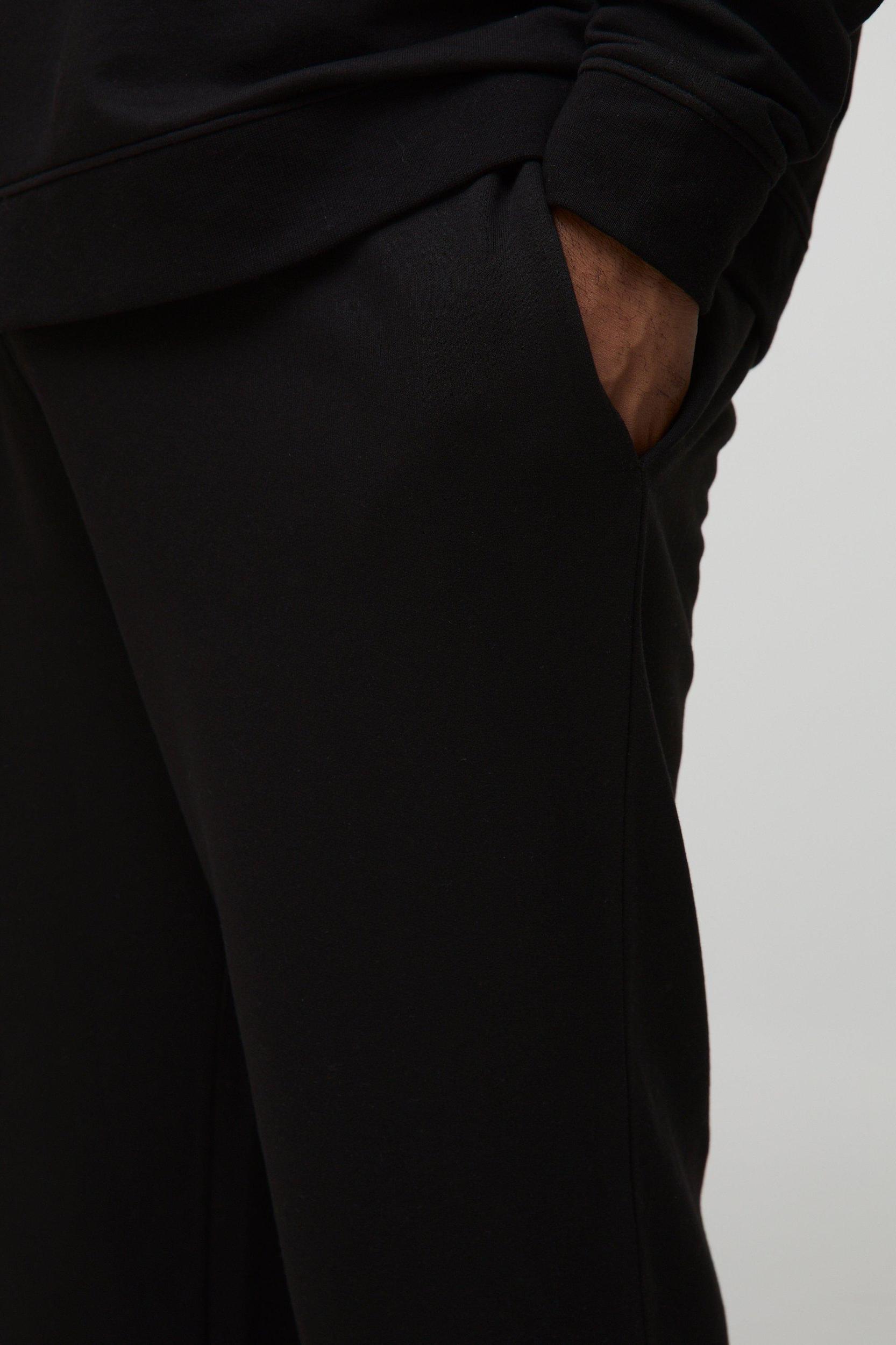 Plus Lightweight Regular Fit Basic Sweatpants | boohooMAN USA Product Image