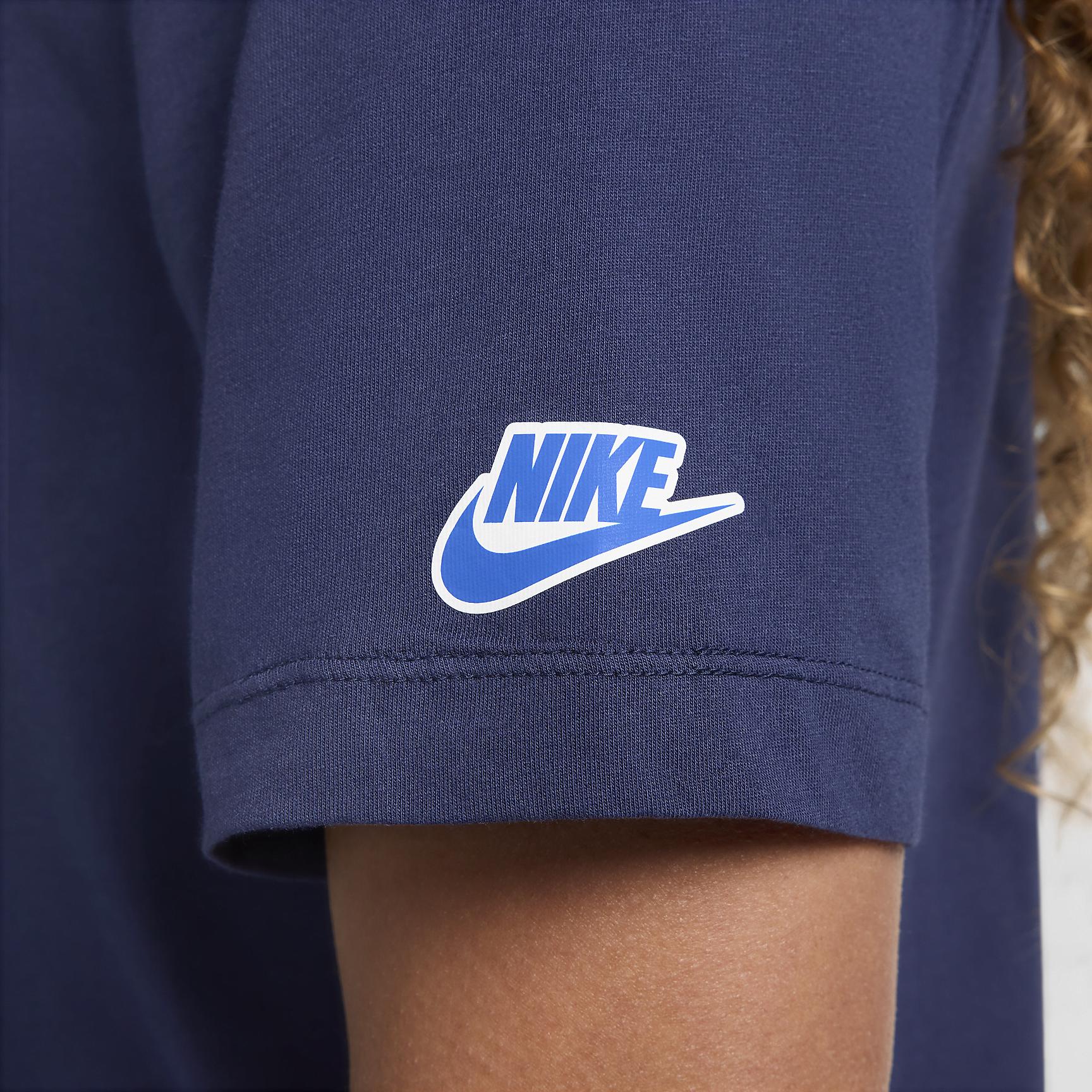Nike Club Men's T-Shirt Product Image