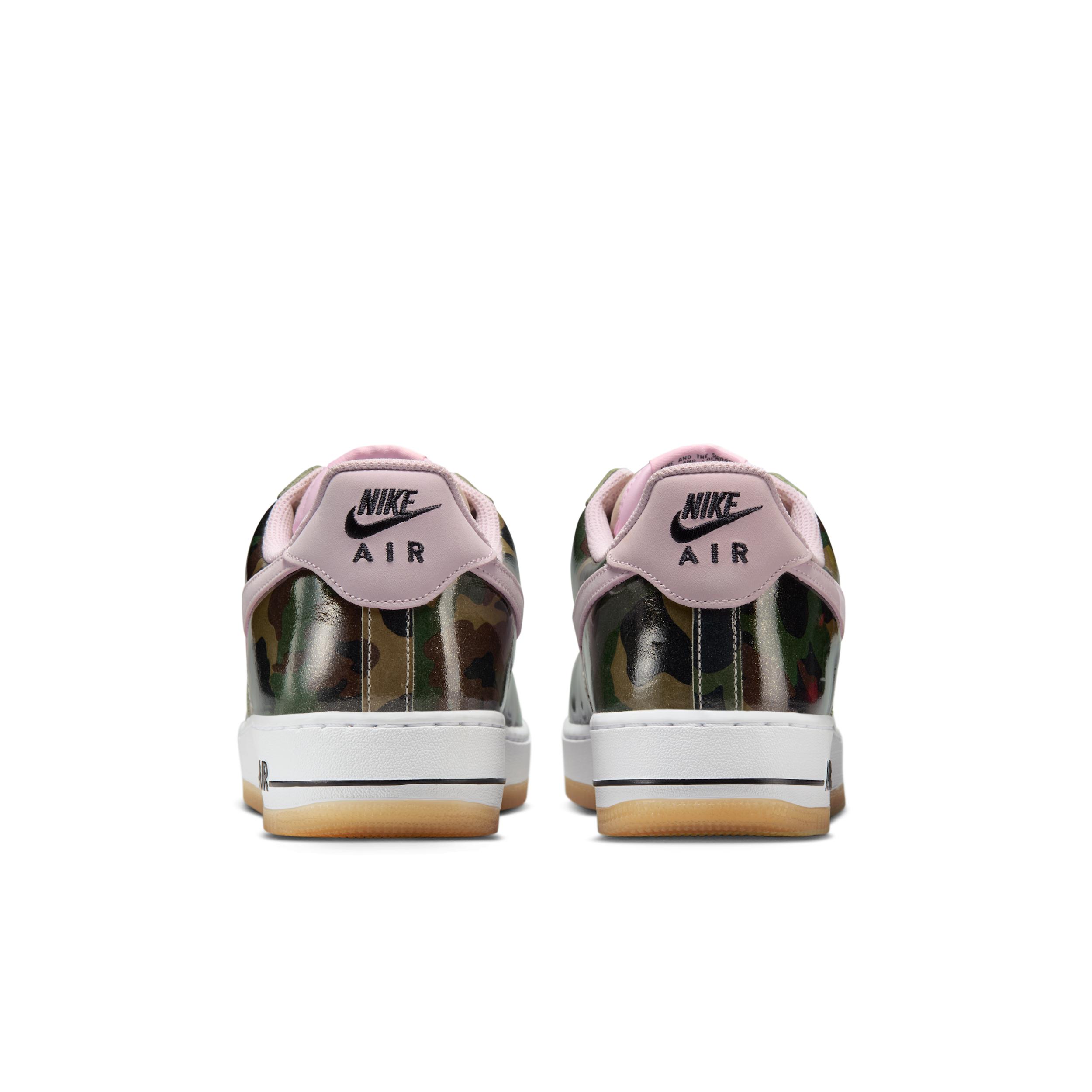 Nike Womens Blazer Low 77 Vintage Shoes | FQ8060-003 Product Image