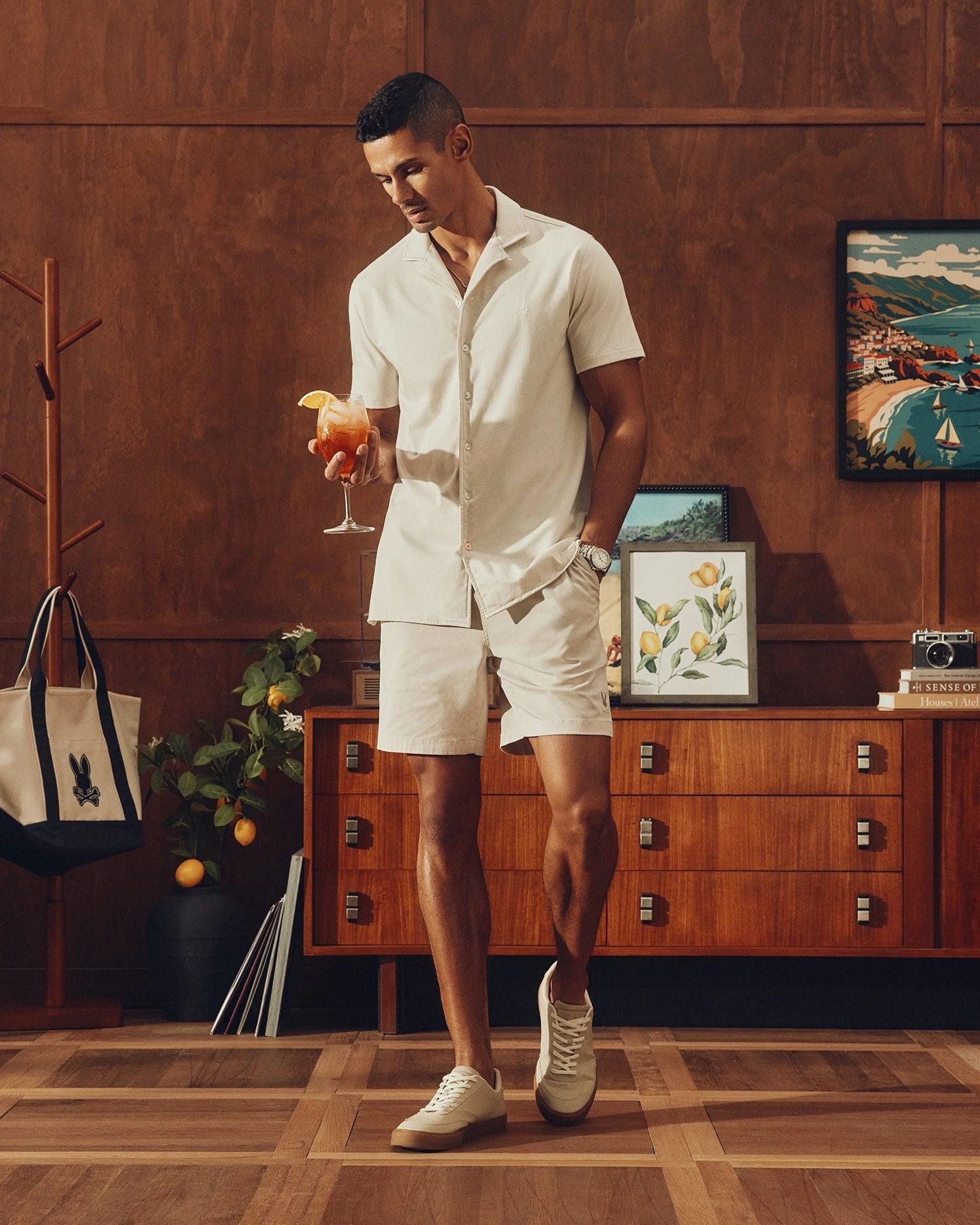 MENS BRYAN CAMP COLLAR SHORT SLEEVE SHIRT - B6Q581F200 Product Image