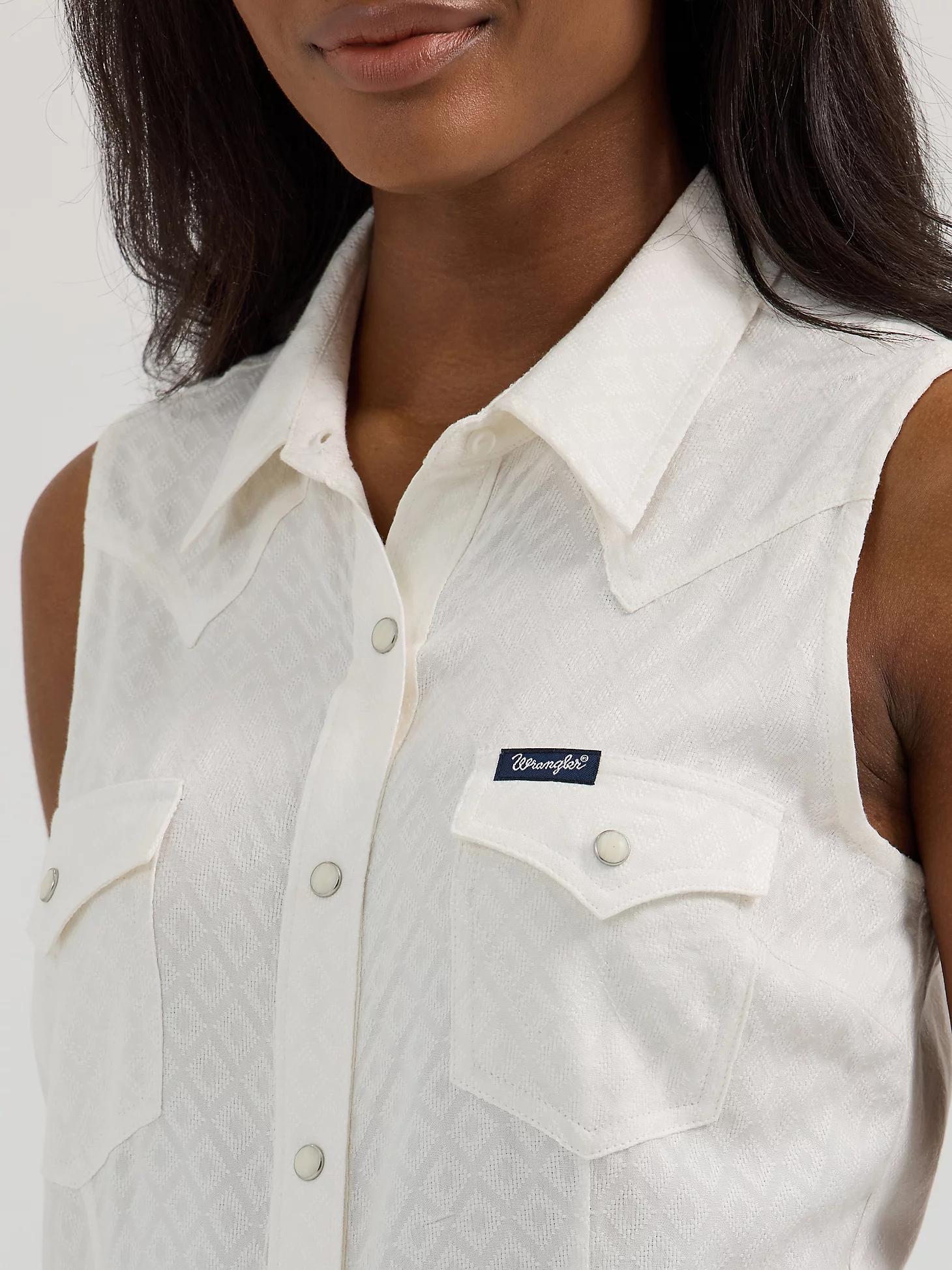 Women's Wrangler Retro® Textured Slim Western Snap Tank | Women's TOPS | Wrangler® Product Image