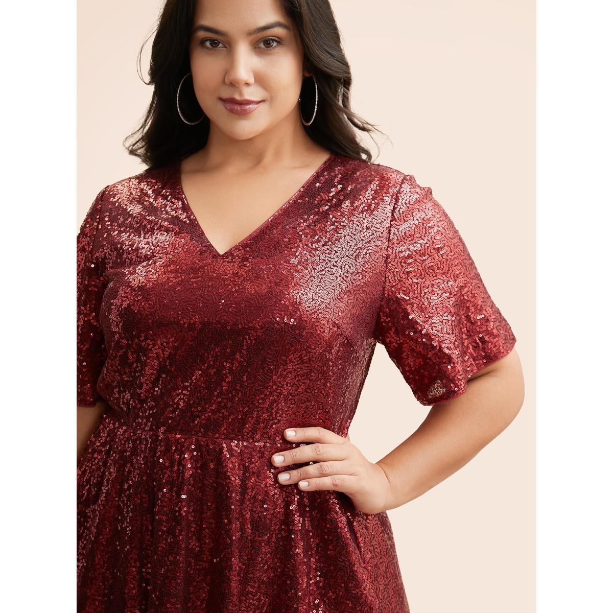 Plus Size Sequin V Neck Elastic Waist Dress Burgundy Women Cocktail Texture V-neck Short sleeve Curvy BloomChic 12/L Product Image