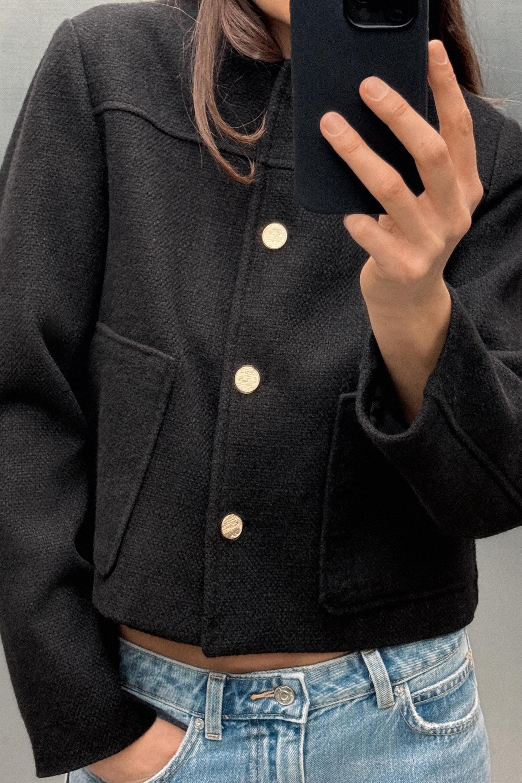 ROUND NECK SHORT JACKET Product Image