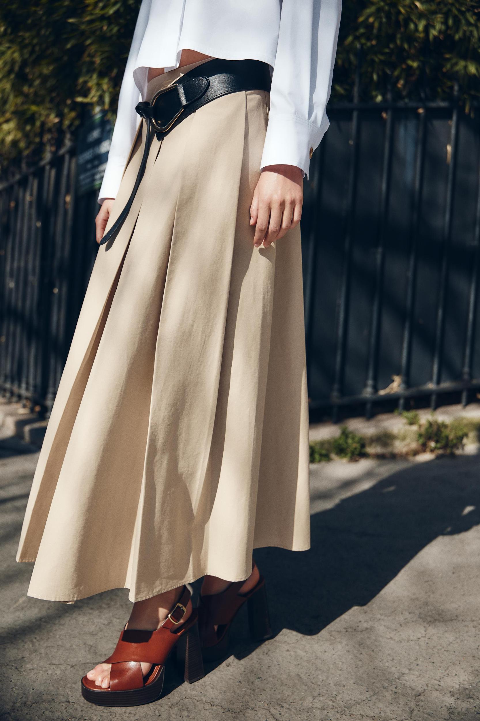 BELTED MIDI SKIRT Product Image