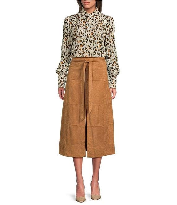 APNY Woven Printed V-Neck Long Sleeve Tassel Tie Top Product Image