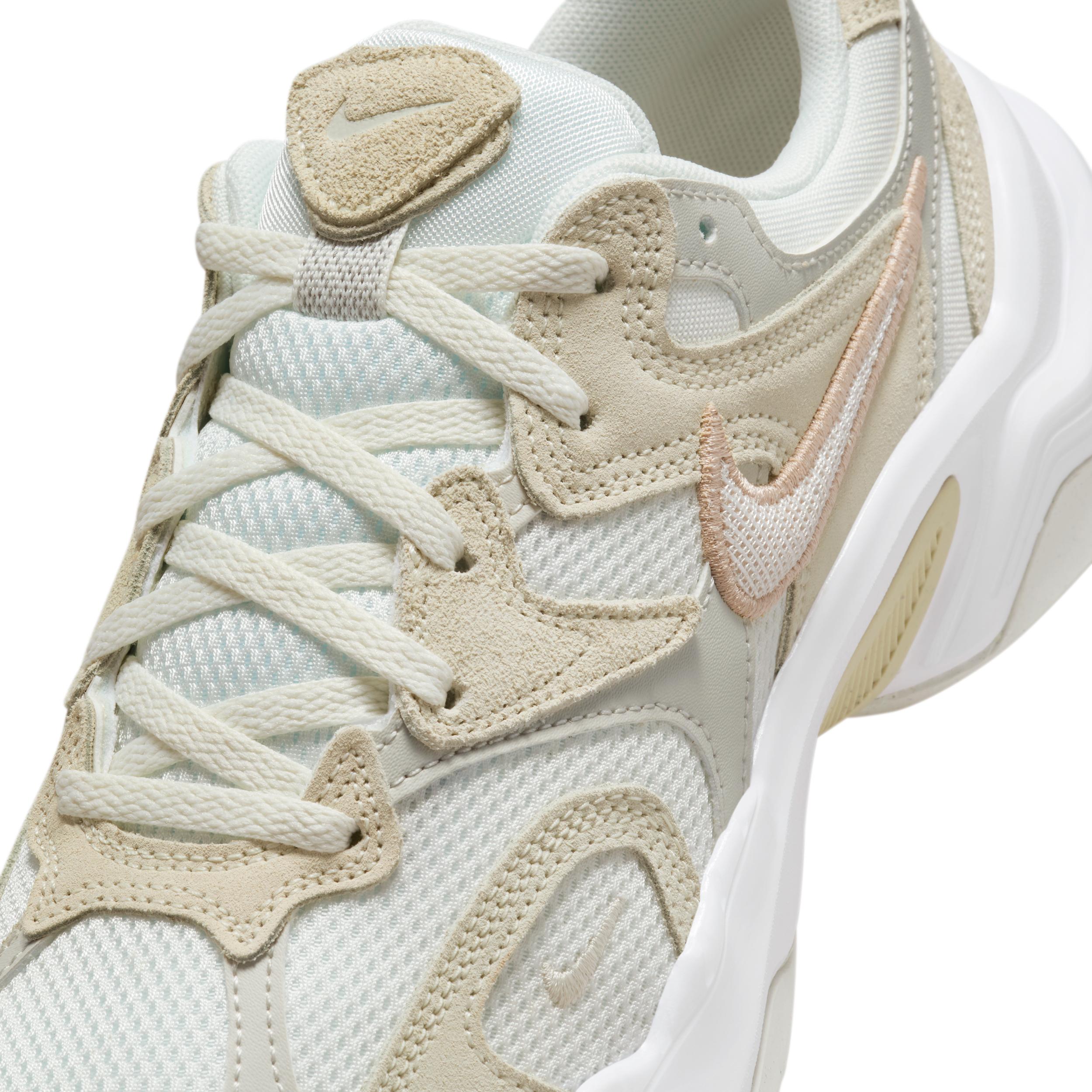 Nike Women's AL8 Shoes Product Image