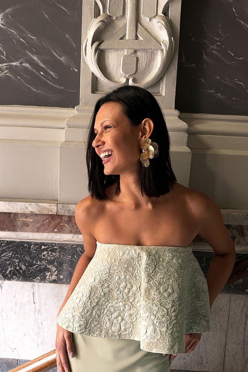 Thin Flower Earrings Product Image