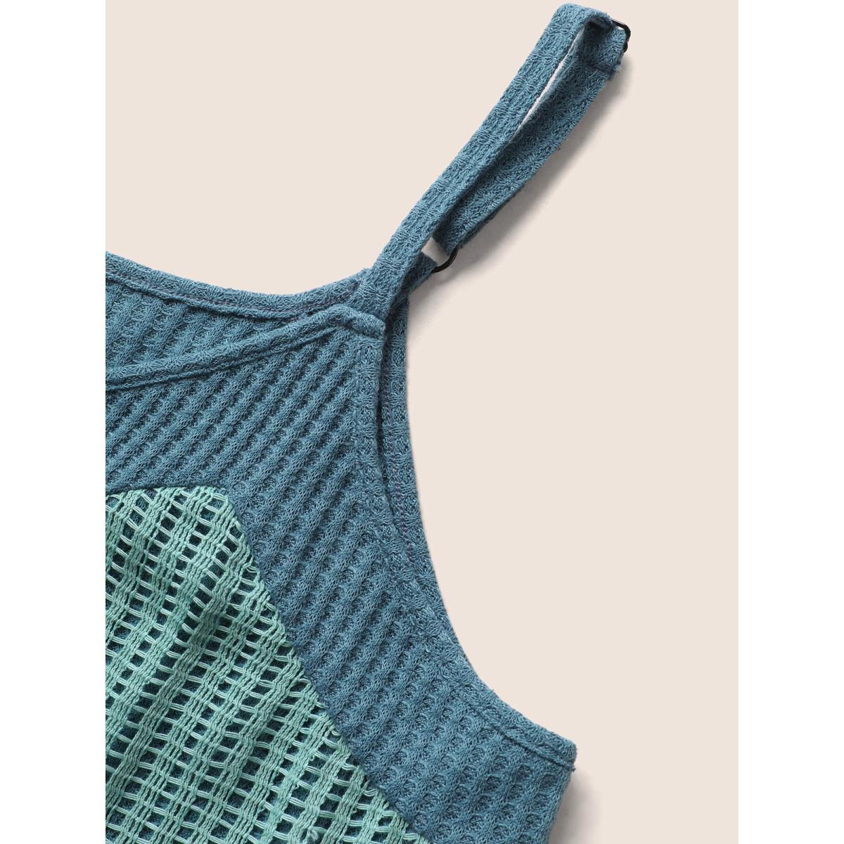 Plus Size Patchwork Contrast Waffle Knit Cami Top Women Cyan Resort Texture V-neck Vacation Tank Tops Camis BloomChic 28/5X Product Image