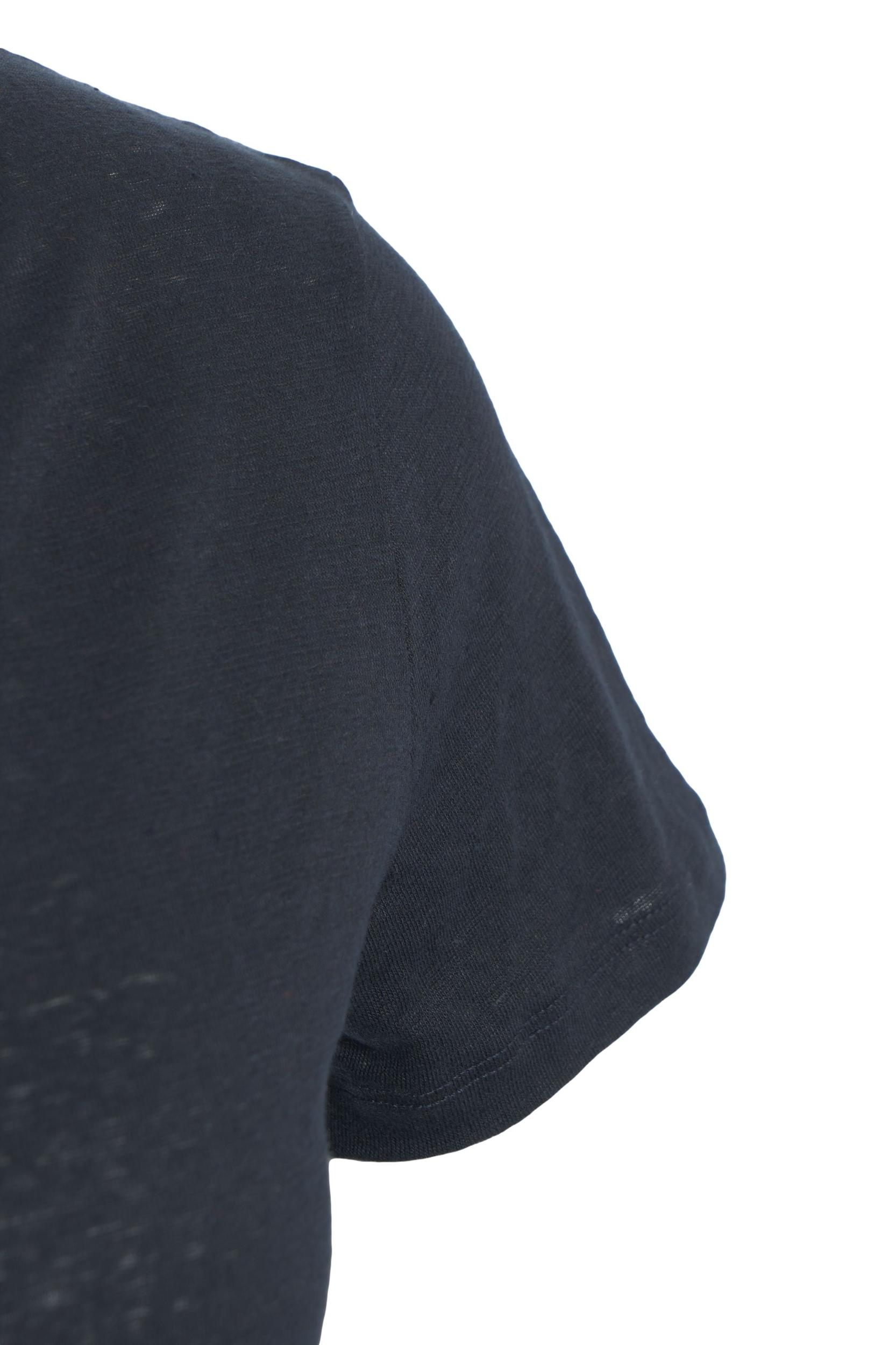 Linen T-shirt with V-neck Product Image