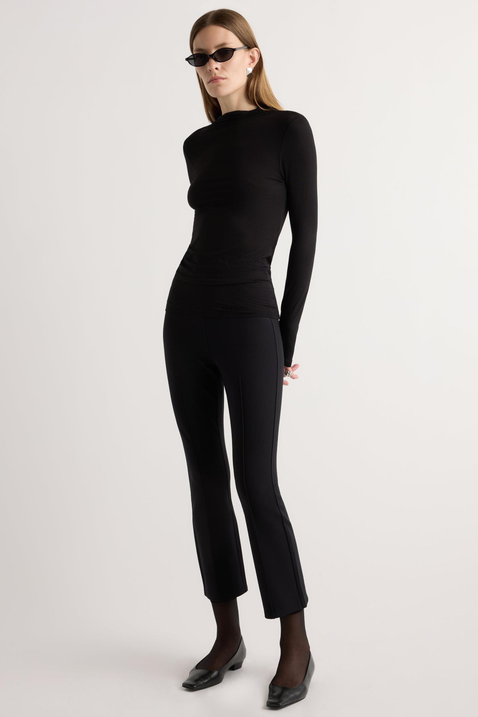 Tez Kick-Flare Ponte Stretch Pant Product Image