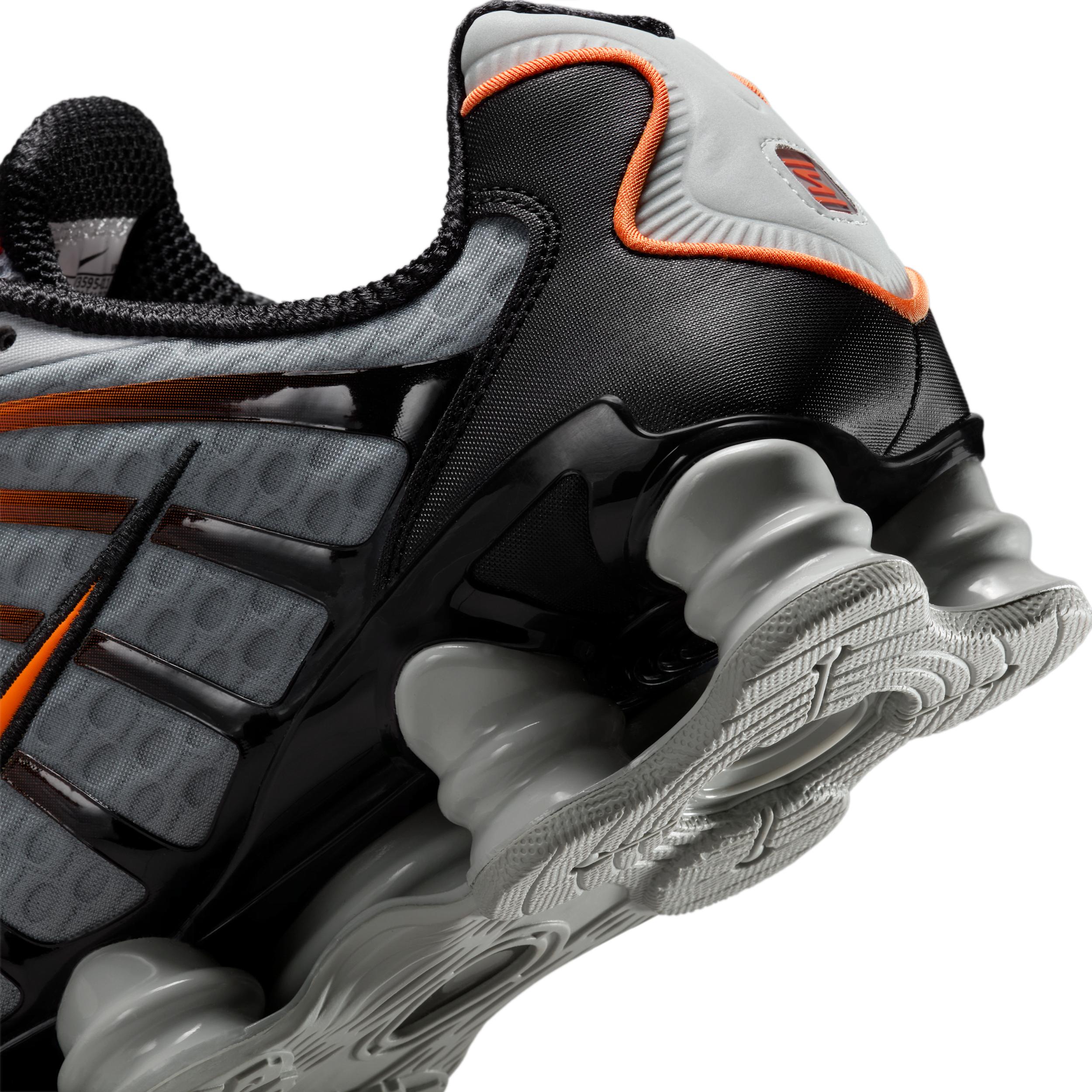Nike Shox TL Men's Shoes Product Image