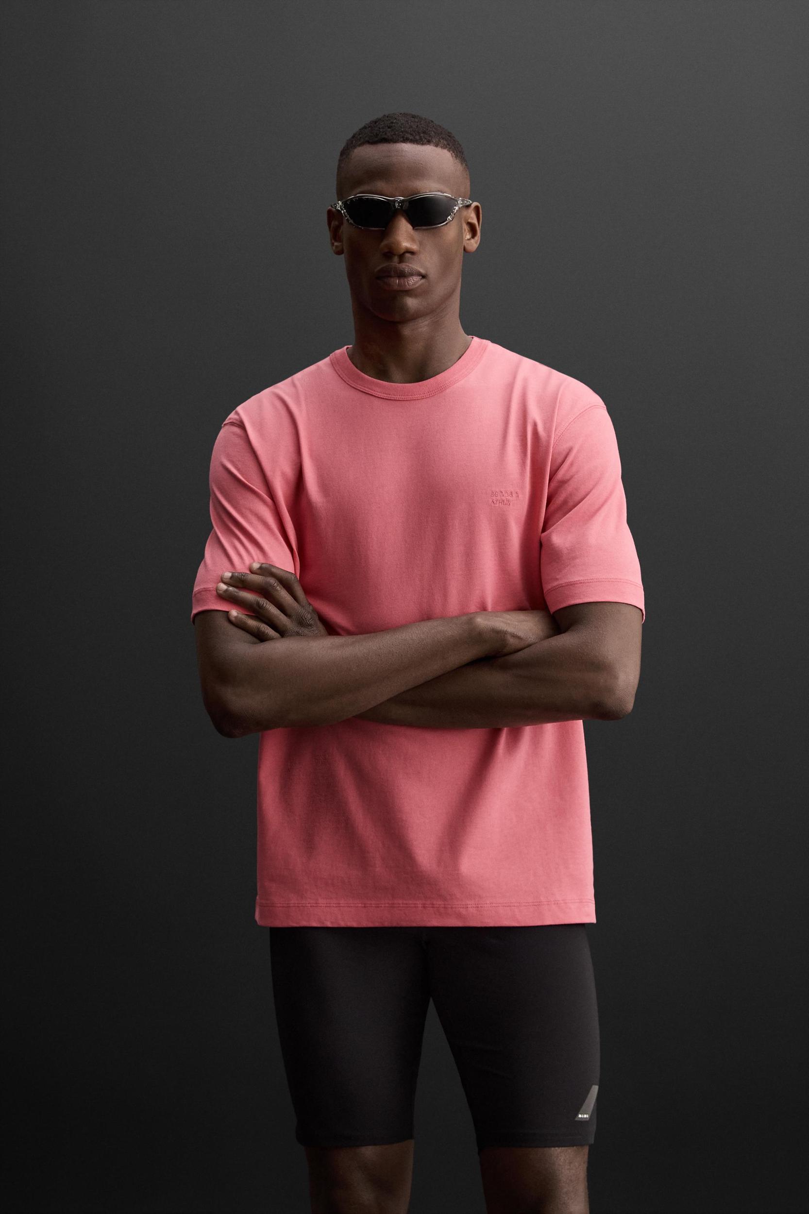 HEAVY WEIGHT T-SHIRT Product Image