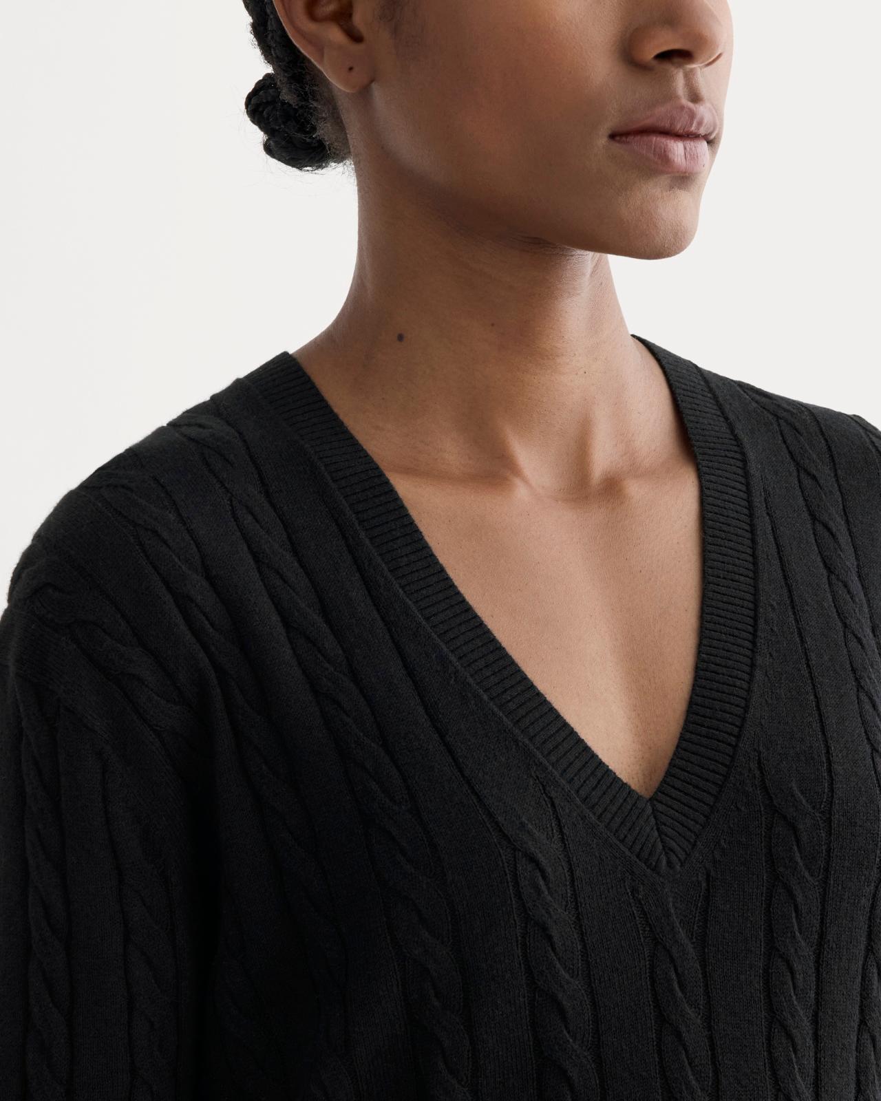 Womens Cable V-Neck in Cotton Cashmere Sweater by Everlane Product Image