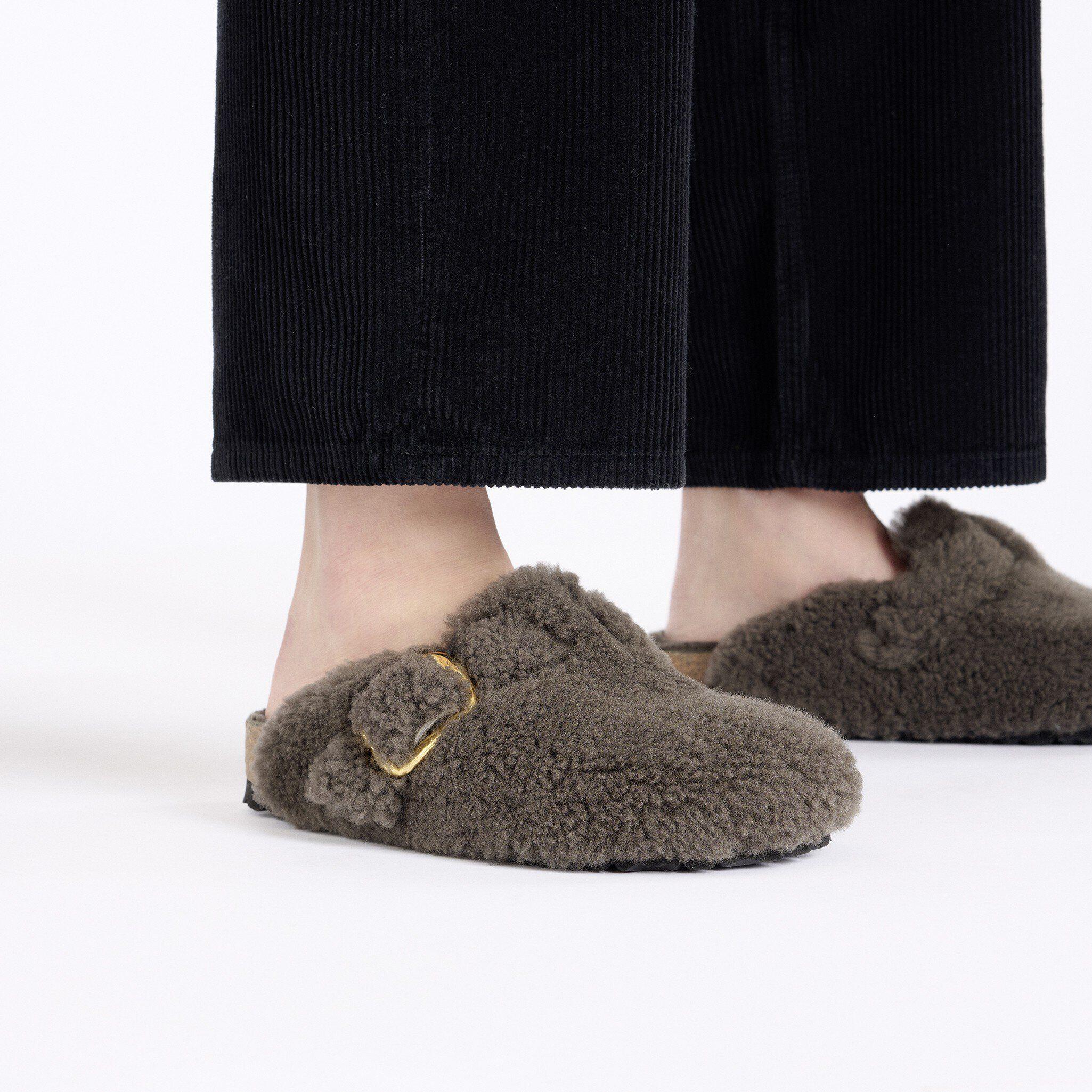 Boston Big Buckle Fur Product Image