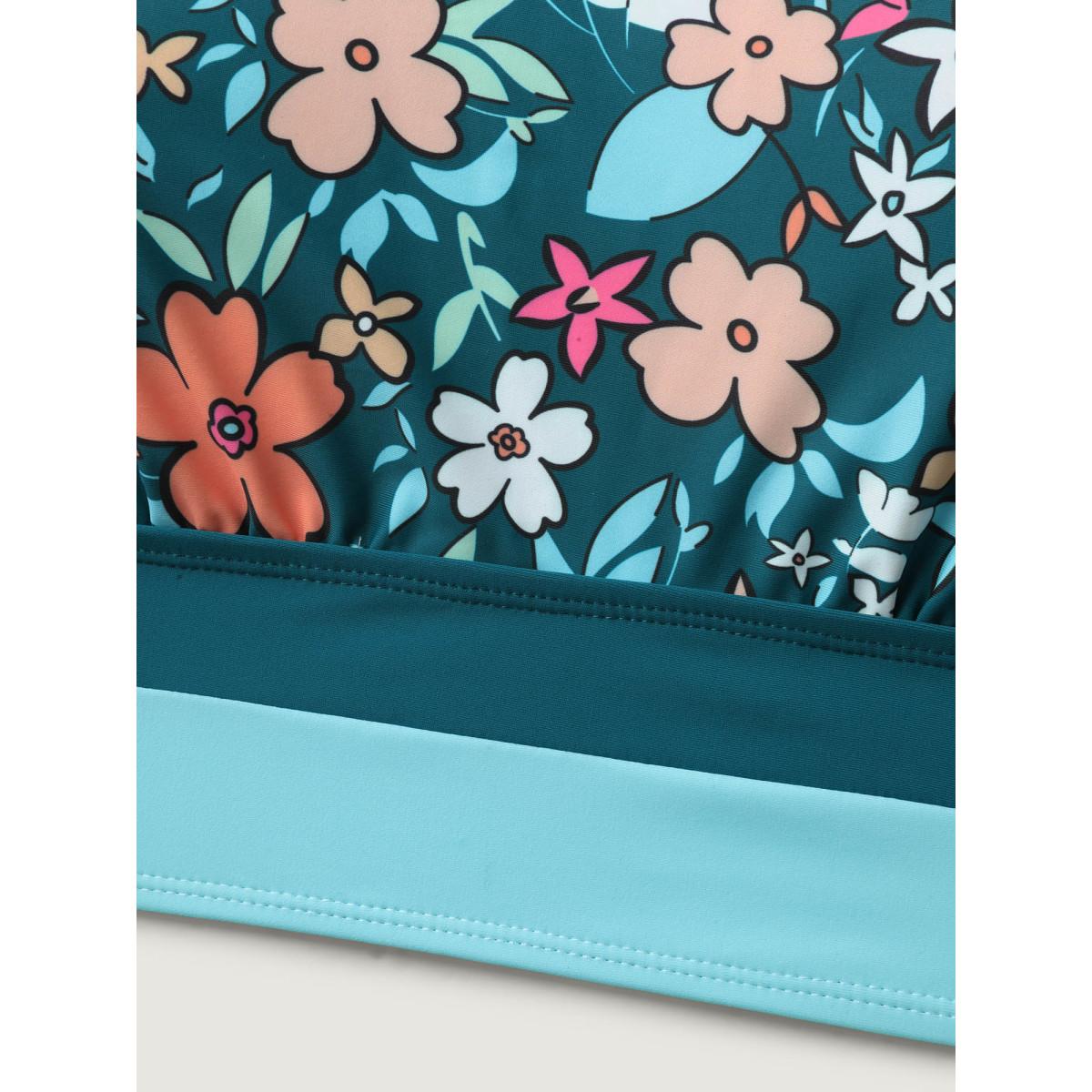 Plus Size Floral Print Color Contrast Swim Top Women's Swimwear Cyan Resort Contrast High stretch Skinny U-neck Curve Swim Tops BloomChic 12/L Product Image