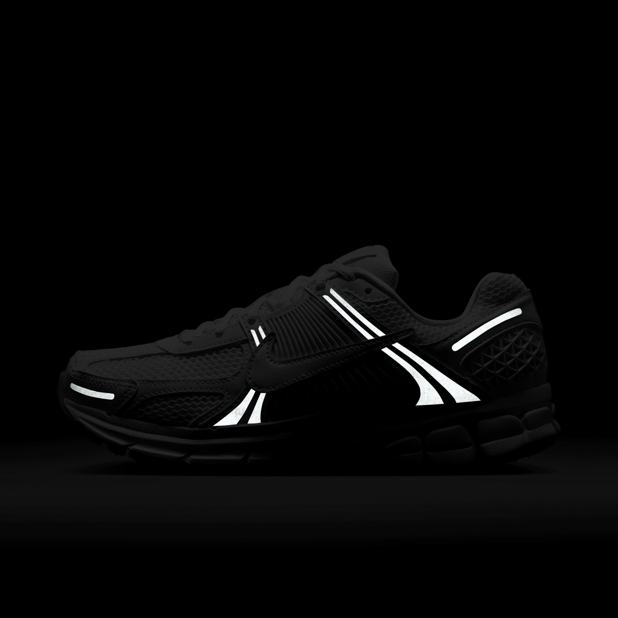 Nike Womens Zoom Vomero 5 Shoes with Reflective Accents | FJ2028-104 Product Image