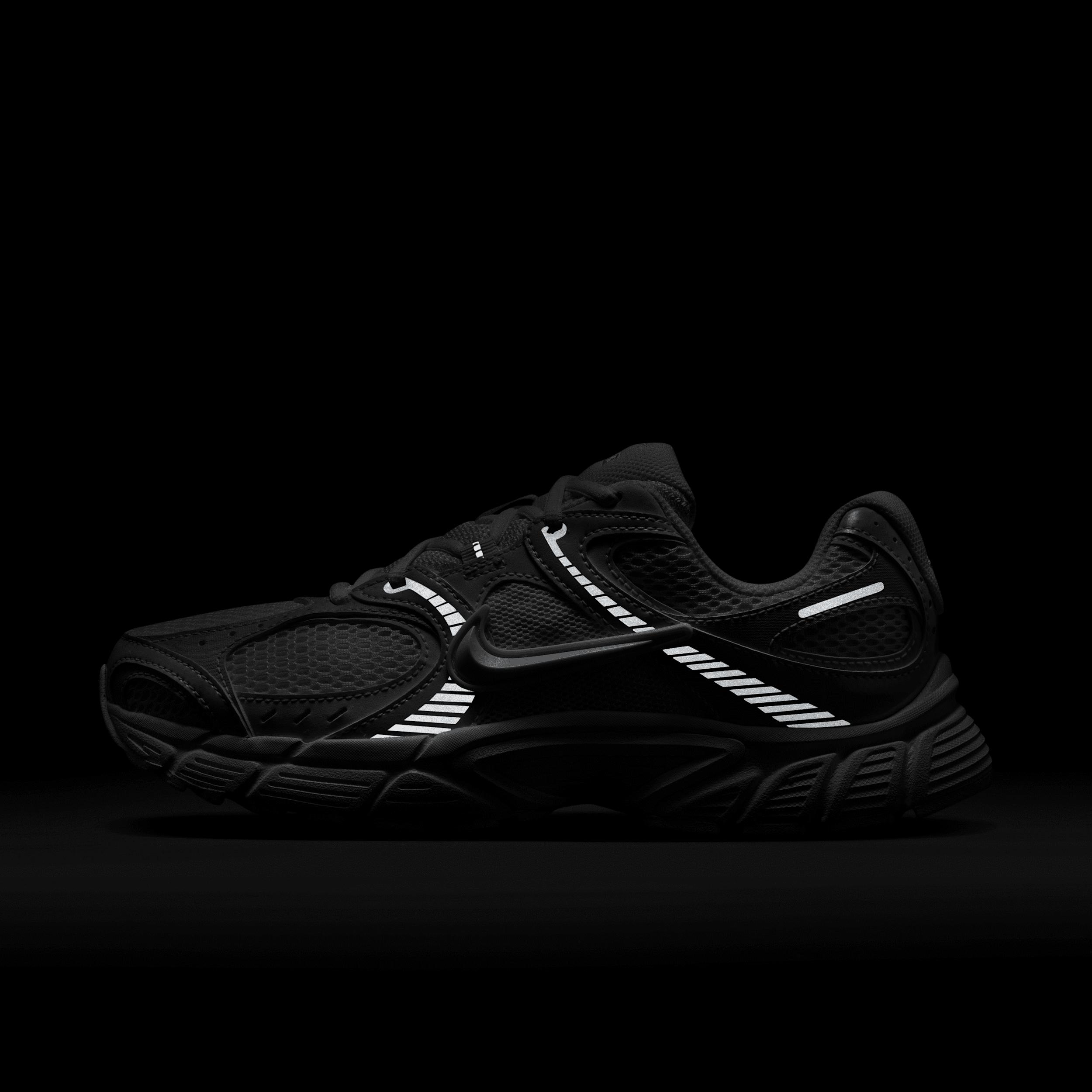 Nike Womens V5 RNR Shoes with Reflective Accents | HQ7901-101 Product Image