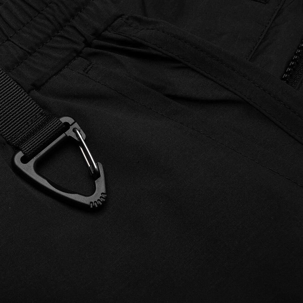 Curve Shorts - Black Male Product Image