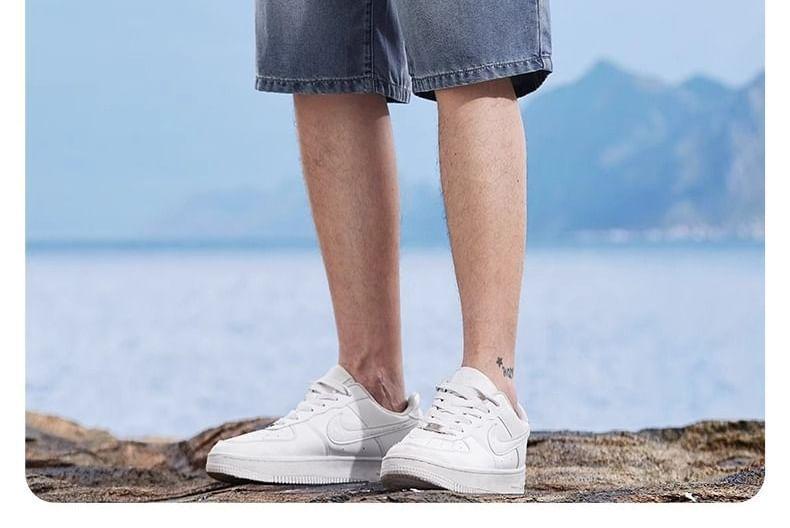 Mid Rise Washed Denim Shorts Product Image