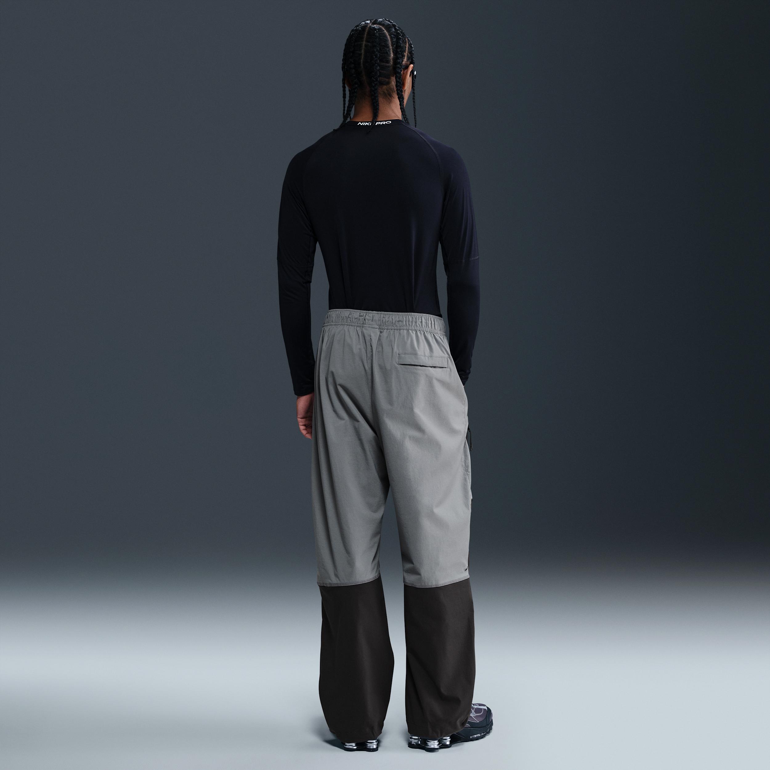 Nike Mens Tech Woven Oversized Pants | HM7158-065 Product Image