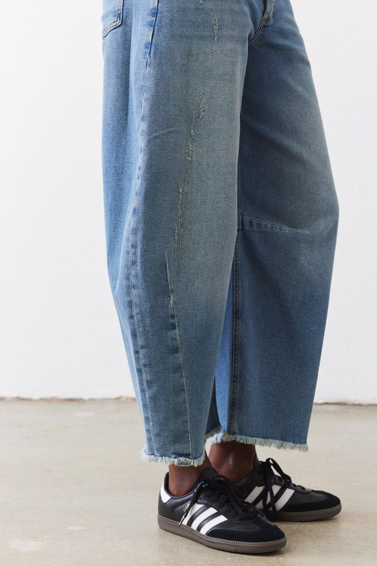 The Fearless Wide Leg Jeans 2.0 Product Image