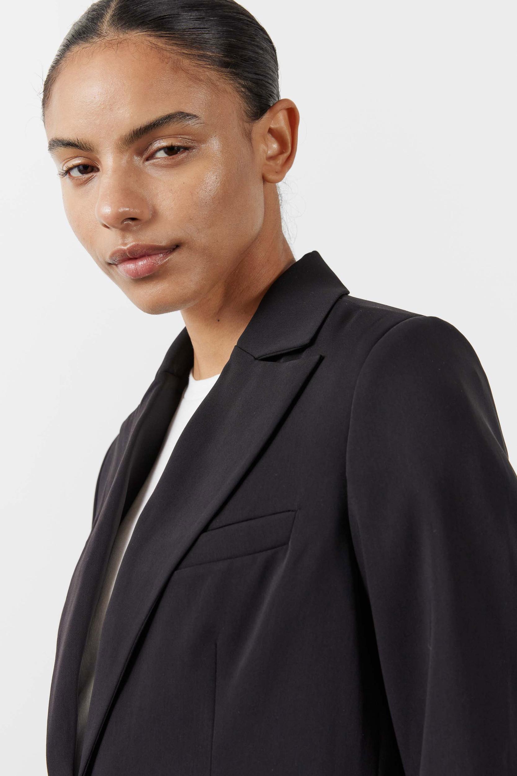 The Petite Classic Blazer That Upgrades You 2.0 Product Image