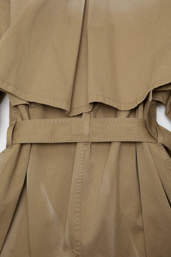 Belted coat Product Image