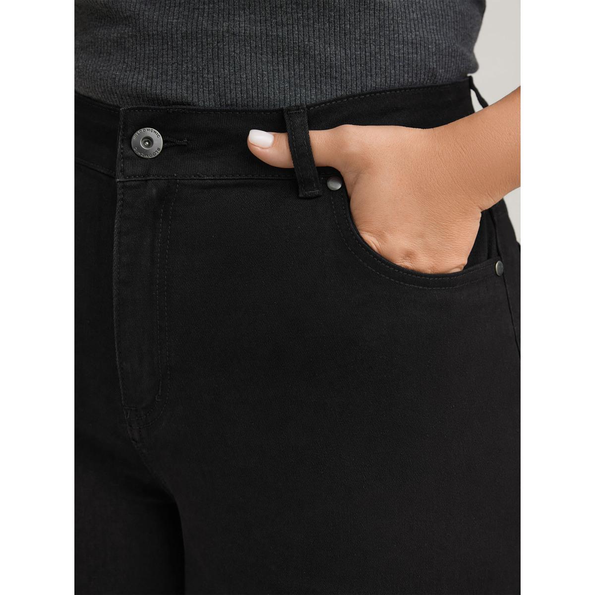 Plus Size Skinny Very Stretchy High Rise Black Wash Sculpt Waist Jeans Women Black Leisure Plain High stretch Slanted pocket Jeans BloomChic 14/1X Product Image