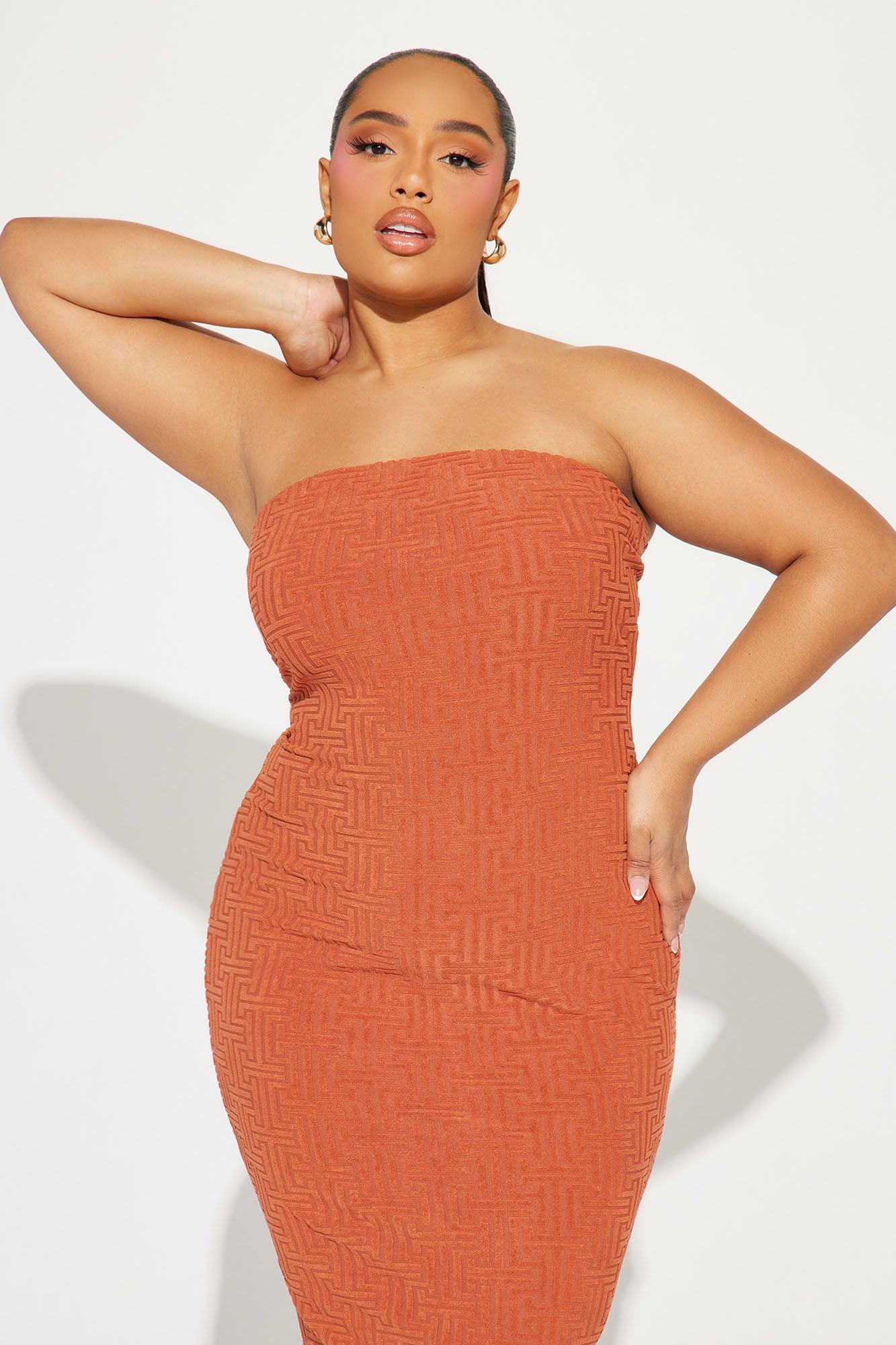 Anya Textured Maxi Dress - Rust Product Image