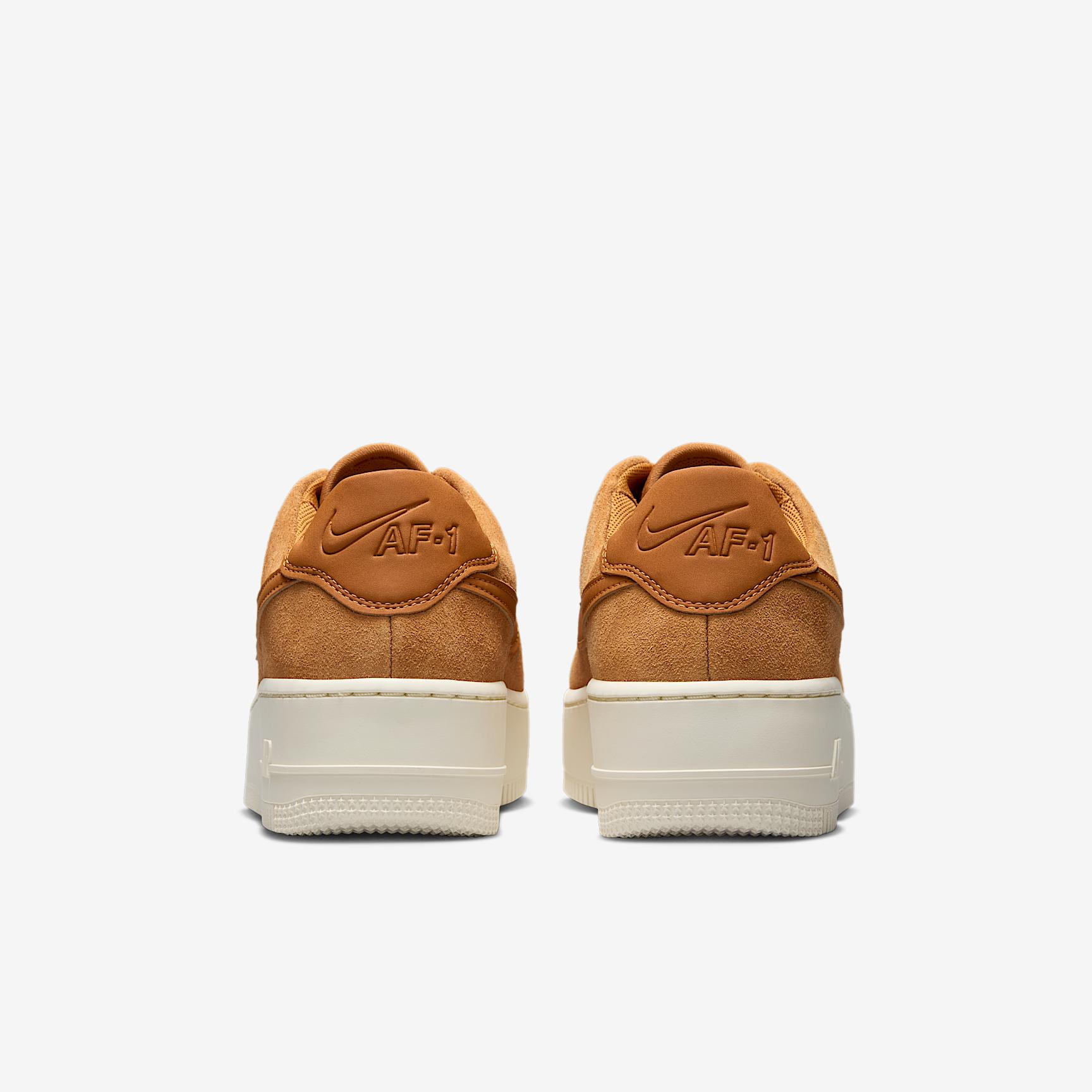 Nike Womens Air Force 1 Sage Low Shoes | AR5339-701 Product Image