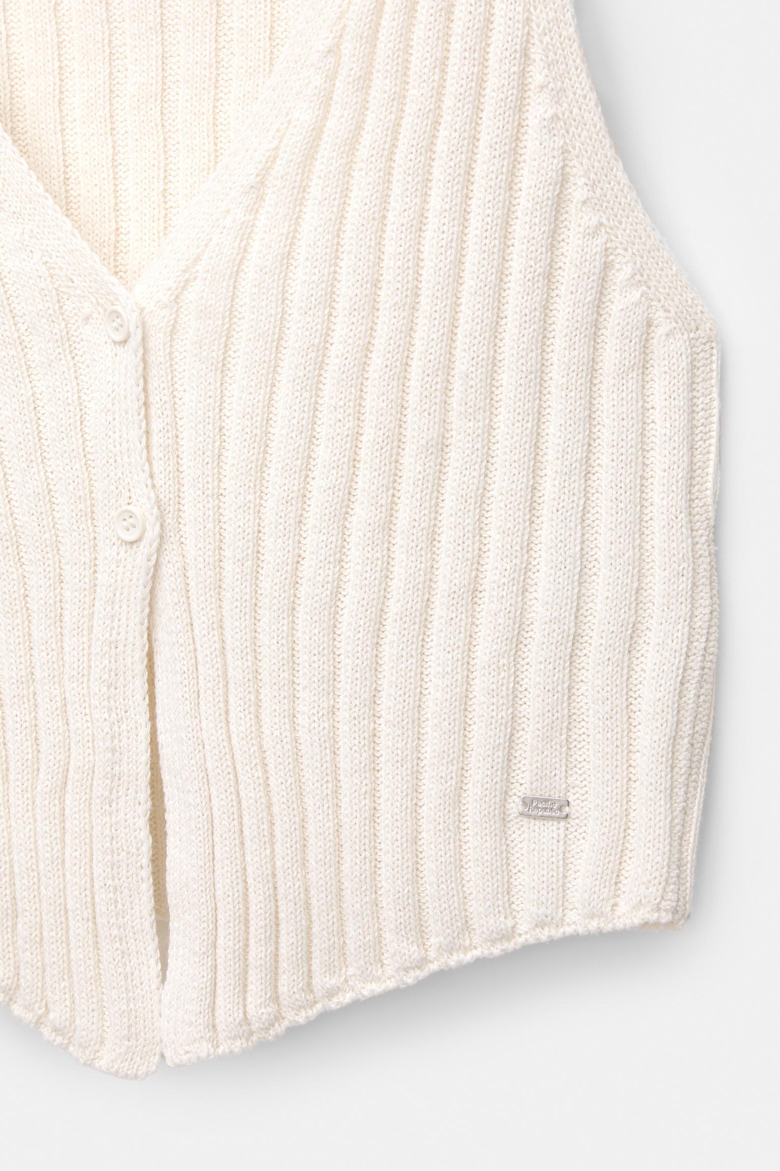 Crochet buttoned vest Product Image