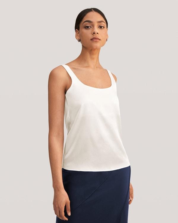 Flattering U Neck Silk Camisole Product Image