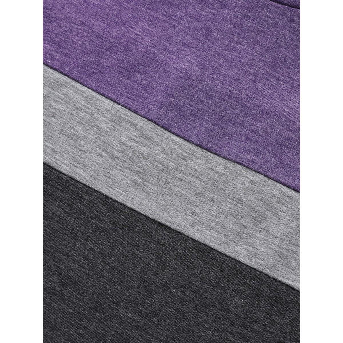 Plus Size Colorblock Contrast Round Neck Sweatshirt Women DimGray Casual Contrast Loose Round Neck Everyday Sweatshirts BloomChic 18-20/2X Product Image