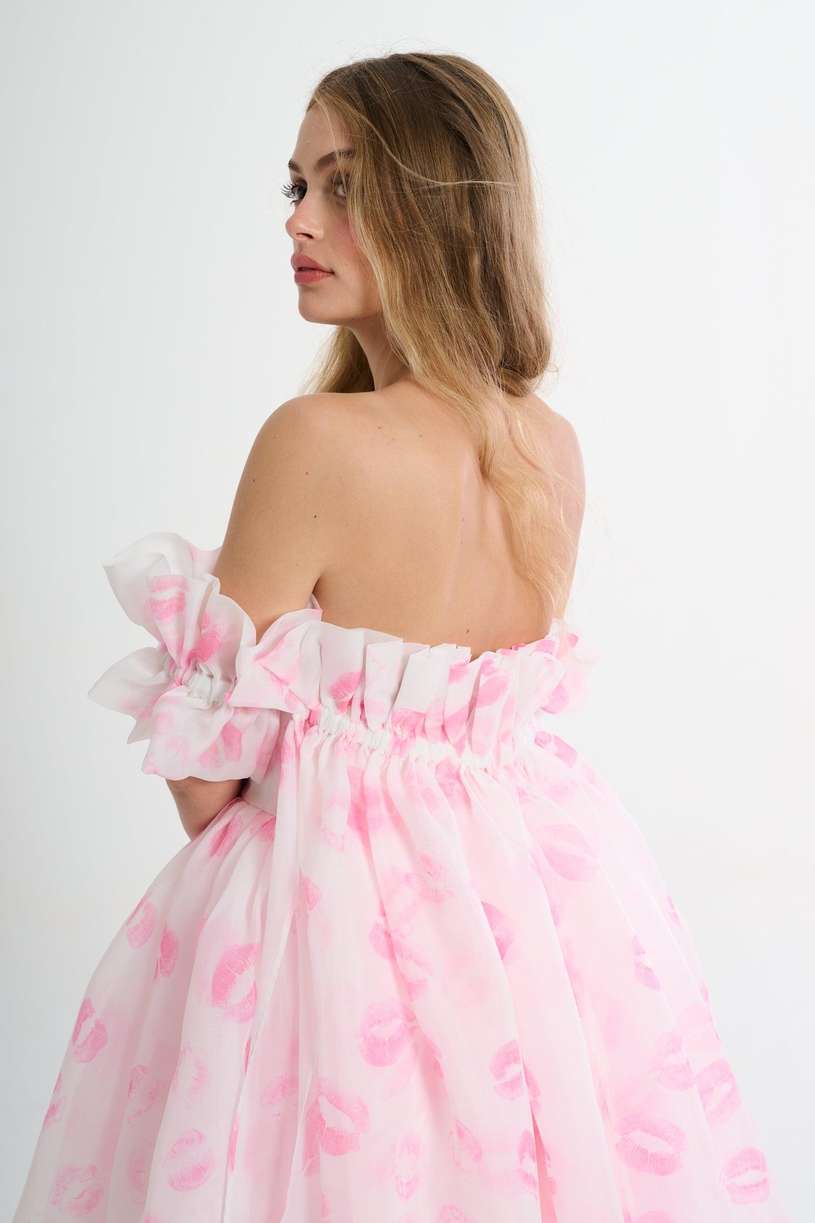 Kiss on the Lips Runway Puff Dress Product Image