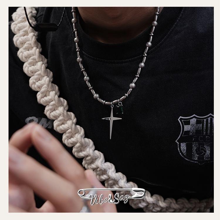 Star Rhinestone Pendant Beaded Necklace Product Image