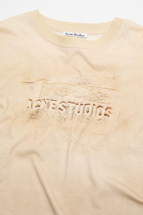 Long sleeve logo t-shirt Product Image