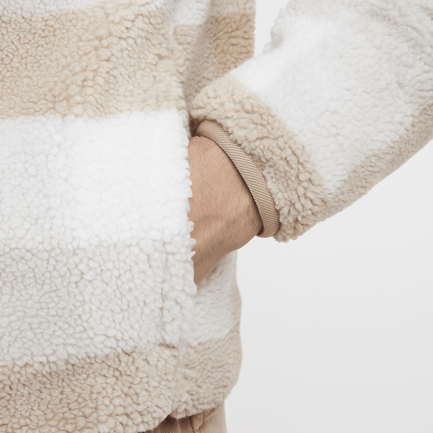 Nike Men's Club Winterized Half-Zip Product Image