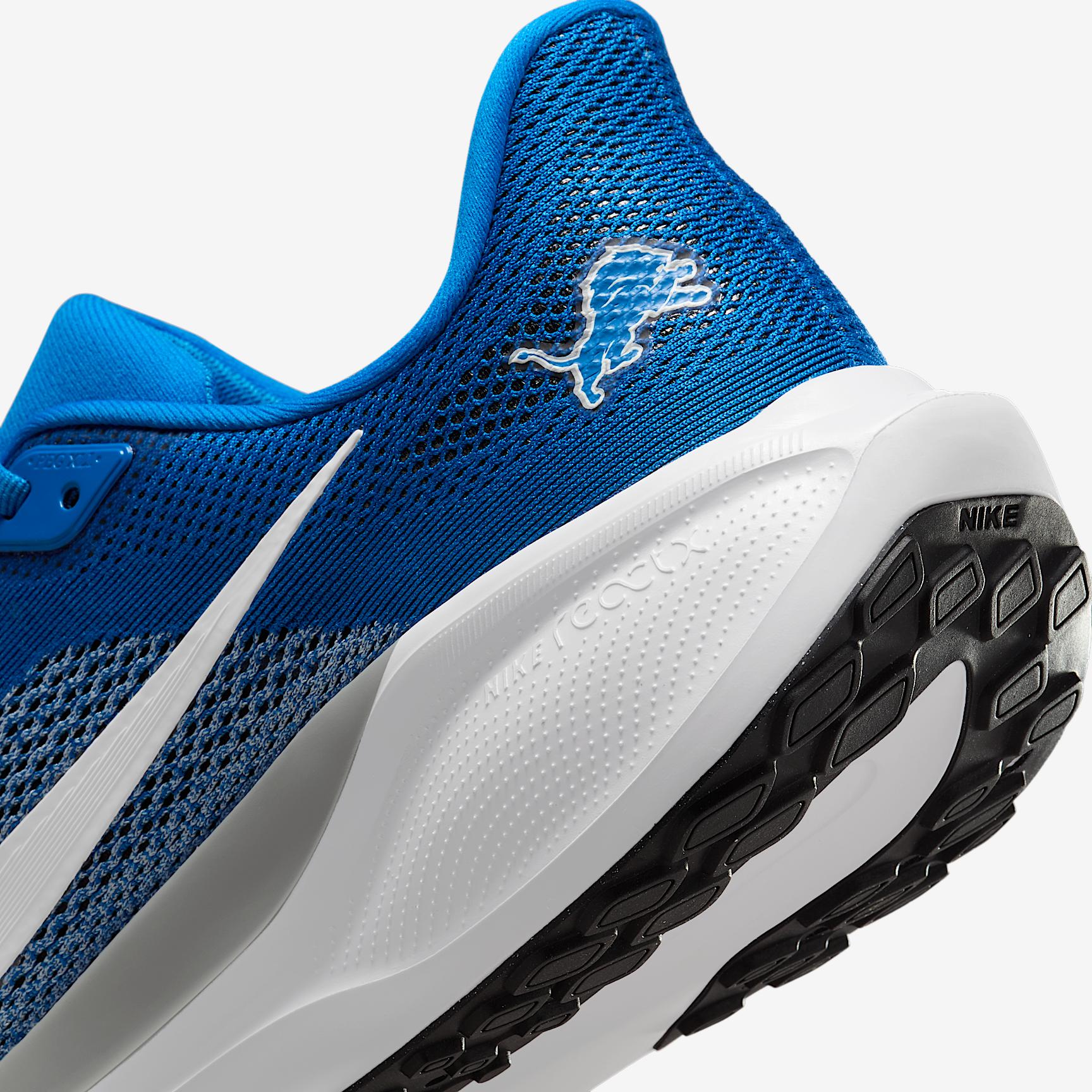 Detroit Lions Pegasus 41 Nike Men's NFL Road Running Shoes Product Image