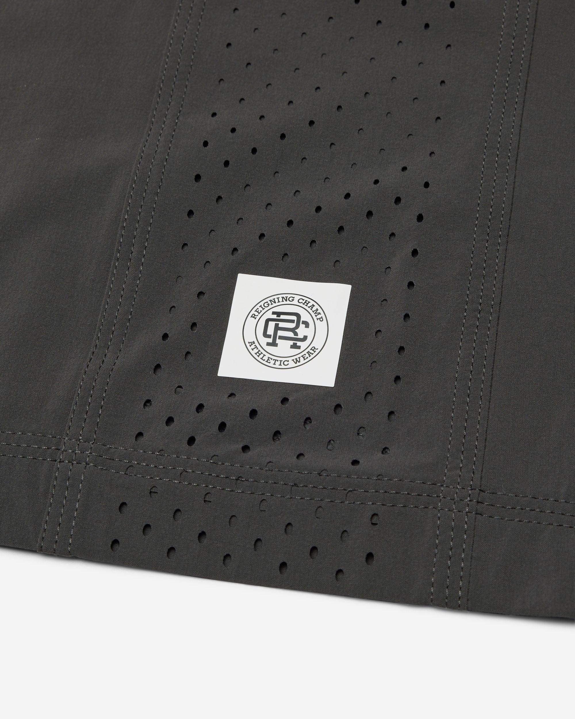 4-Way Stretch Nylon Standard Training Short 9" - Vault Male Product Image