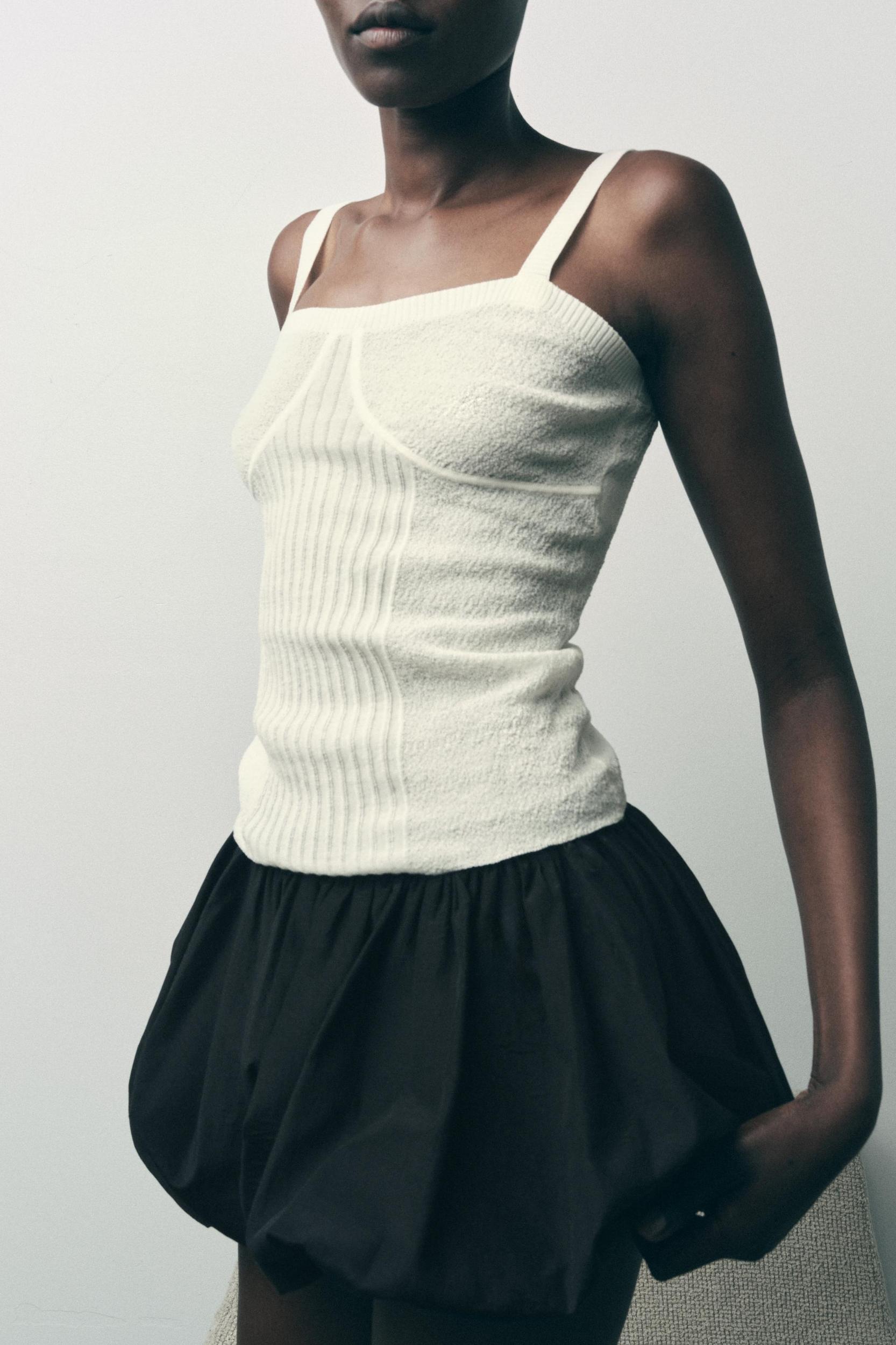 PLEATED KNIT TOP Product Image