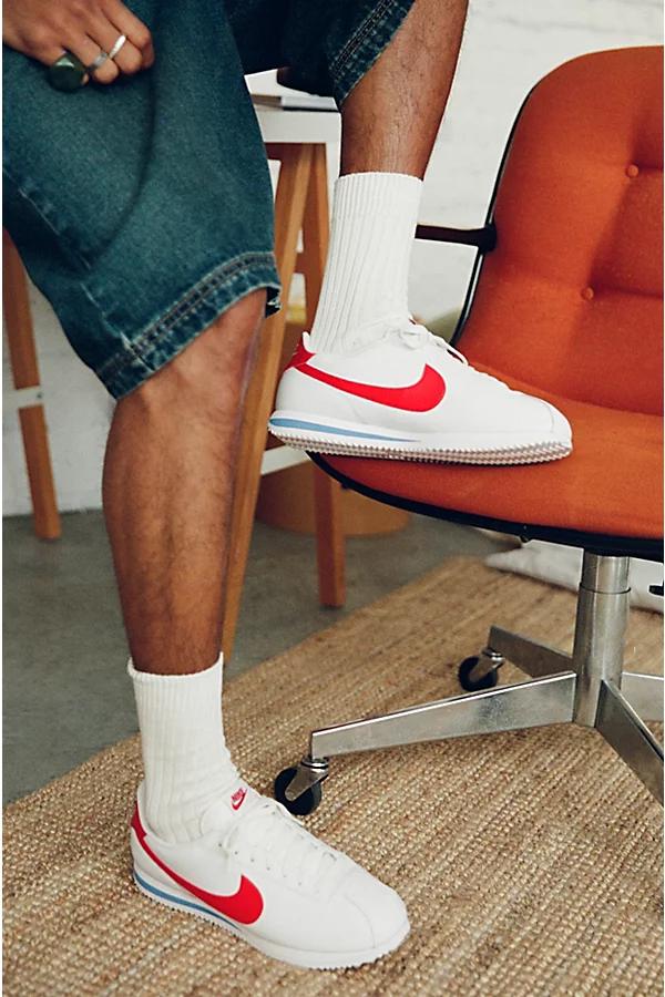 Nike Men's Cortez Leather Shoes Product Image
