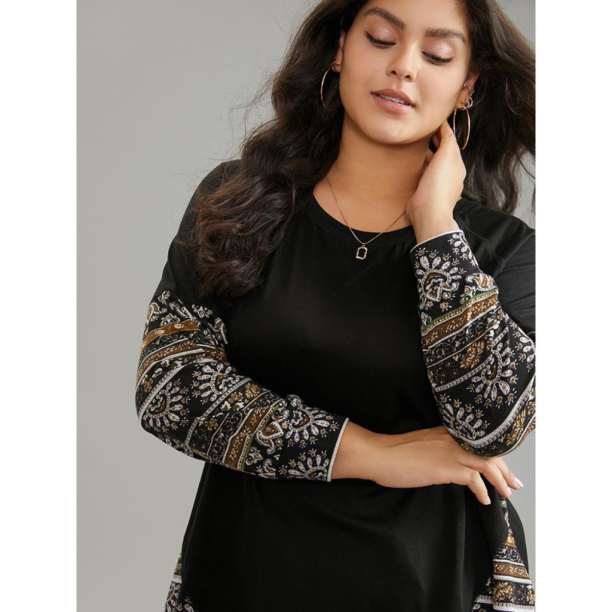 Plus Size Bandana Print Patchwork Raglan Sleeve T-shirt Black Women Casual Contrast Bohemian Print Round Neck Dailywear T-shirts BloomChic 14-16/1X Product Image