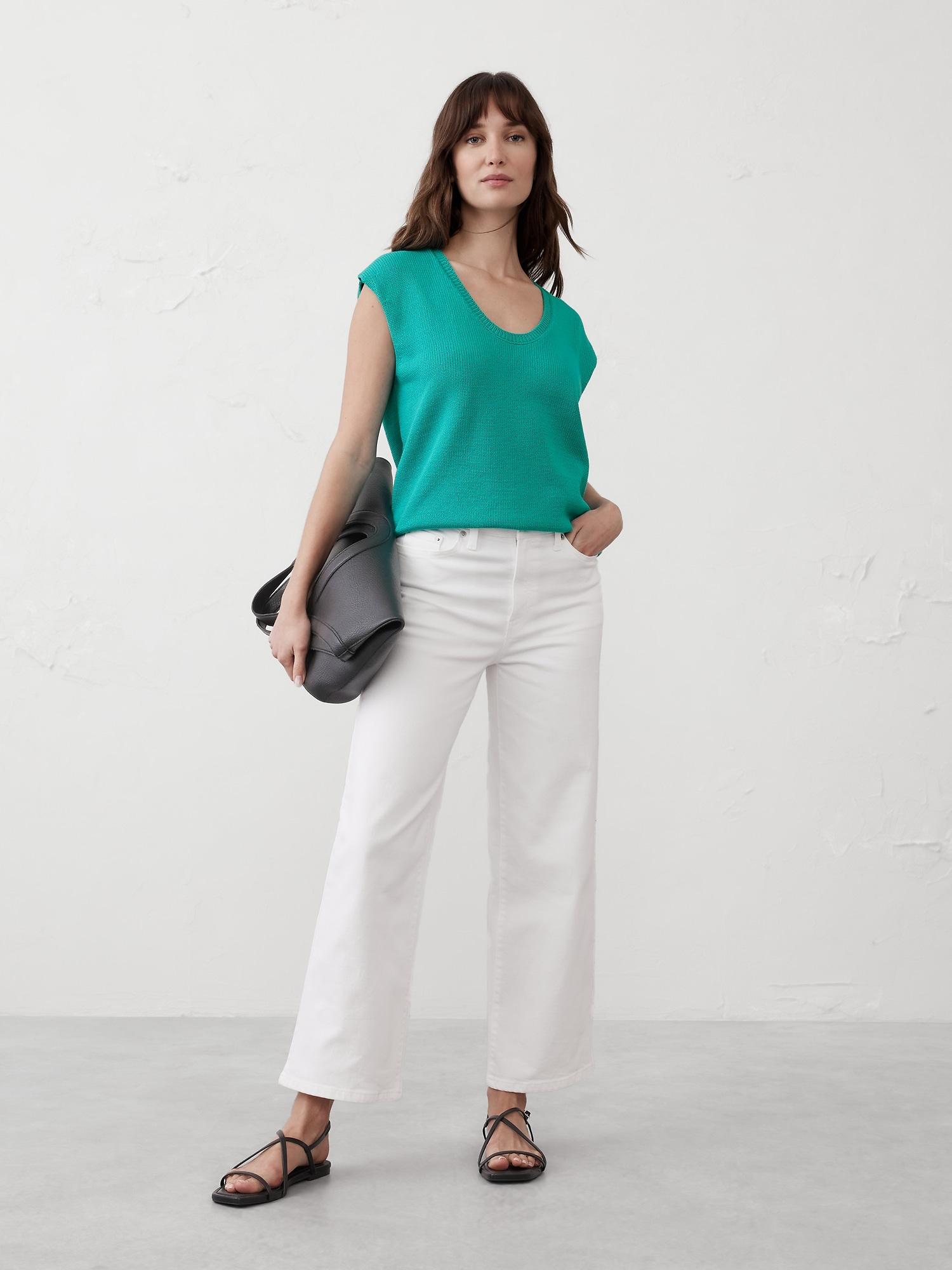 Scoop-Neck Pullover Sweater Product Image