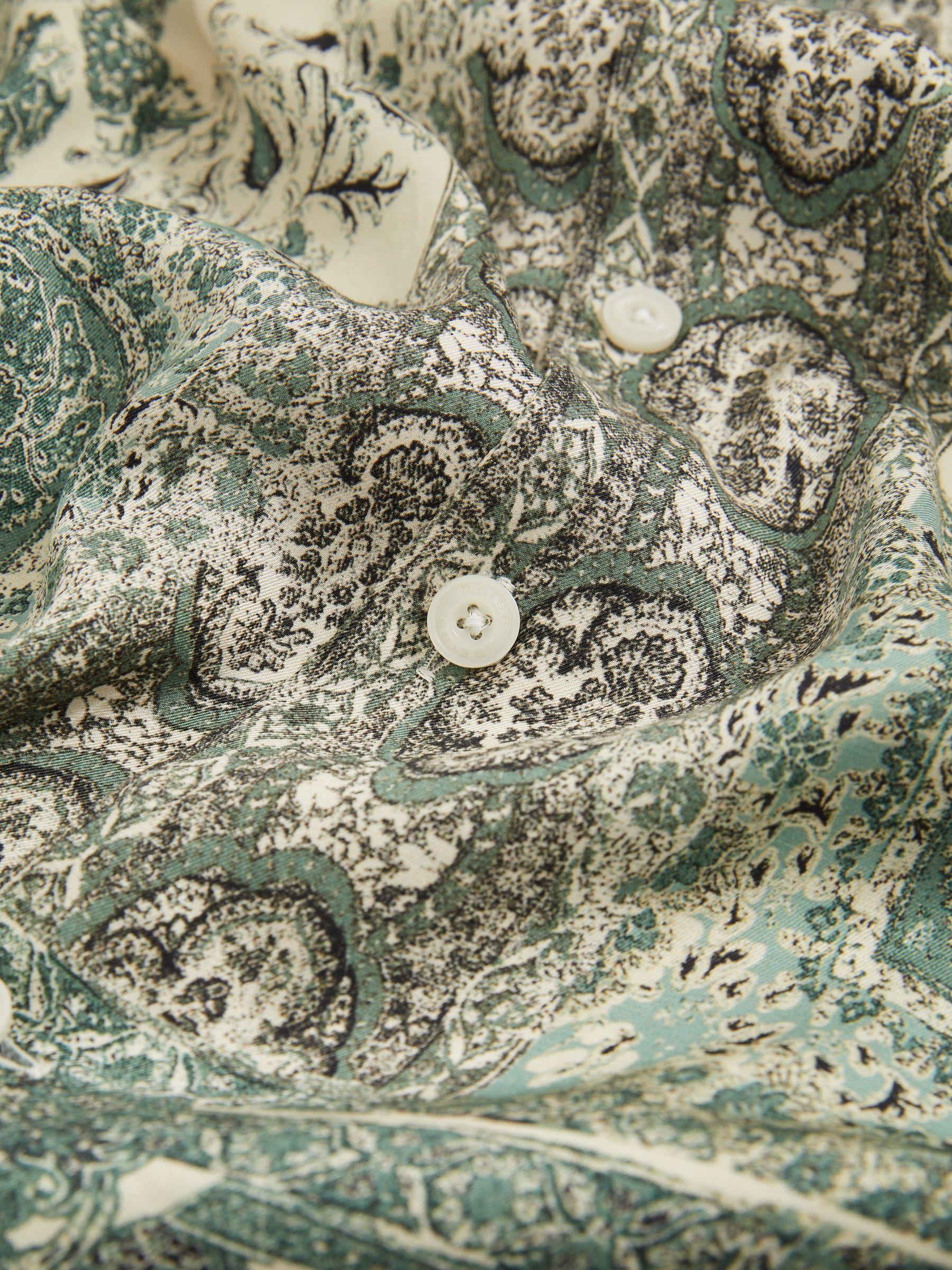 Paisley-Print Cuban-Collar Shirt in Green Product Image