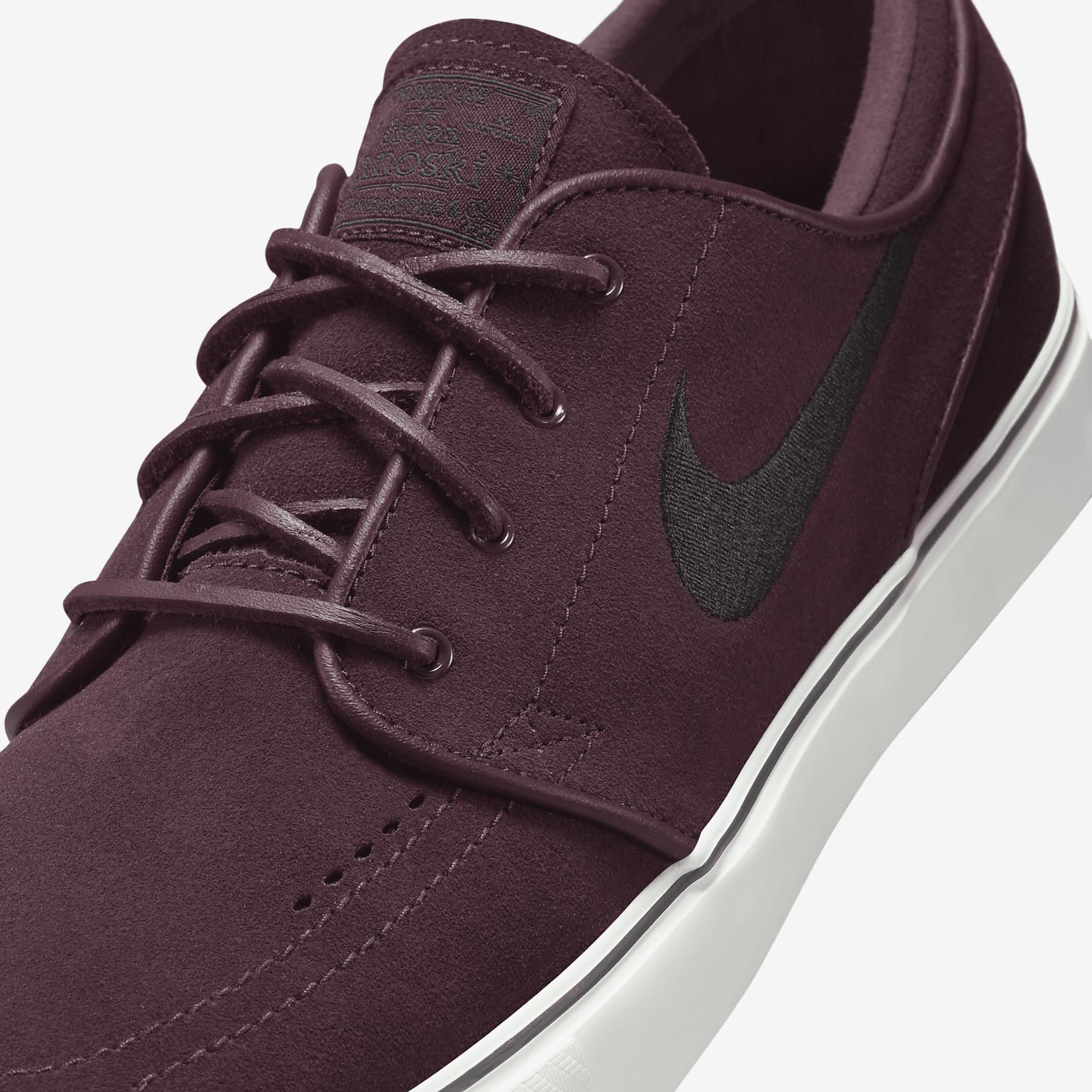 Nike SB Zoom Janoski OG+ Skate Shoes Product Image
