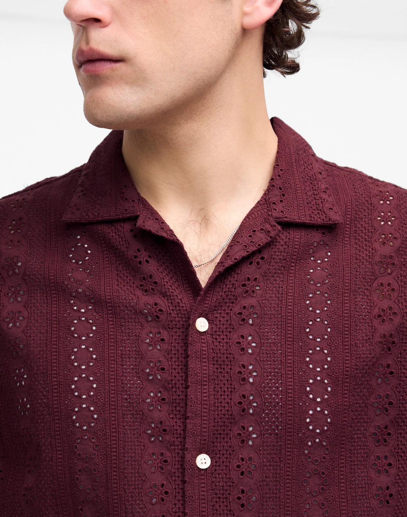 Camp-Collar Short-Sleeve Shirt in Embroidered Cotton Product Image
