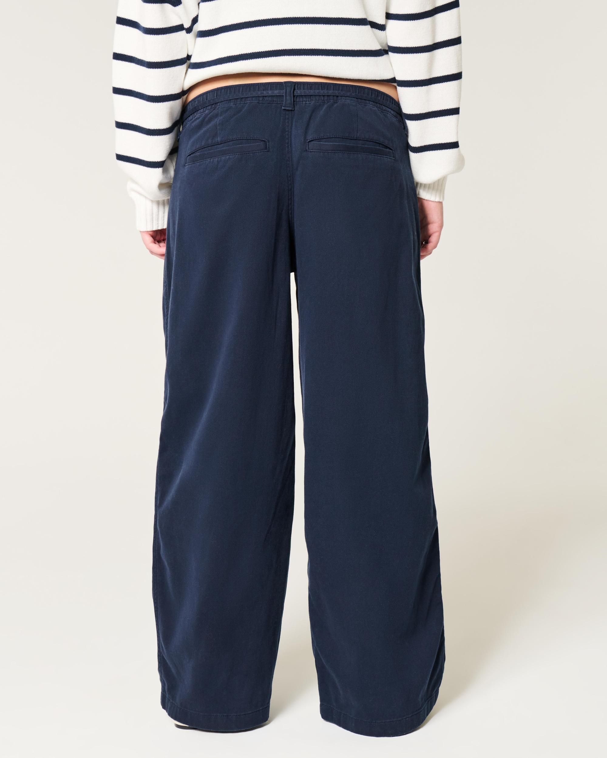 Low-Rise Super Baggy Pants Product Image