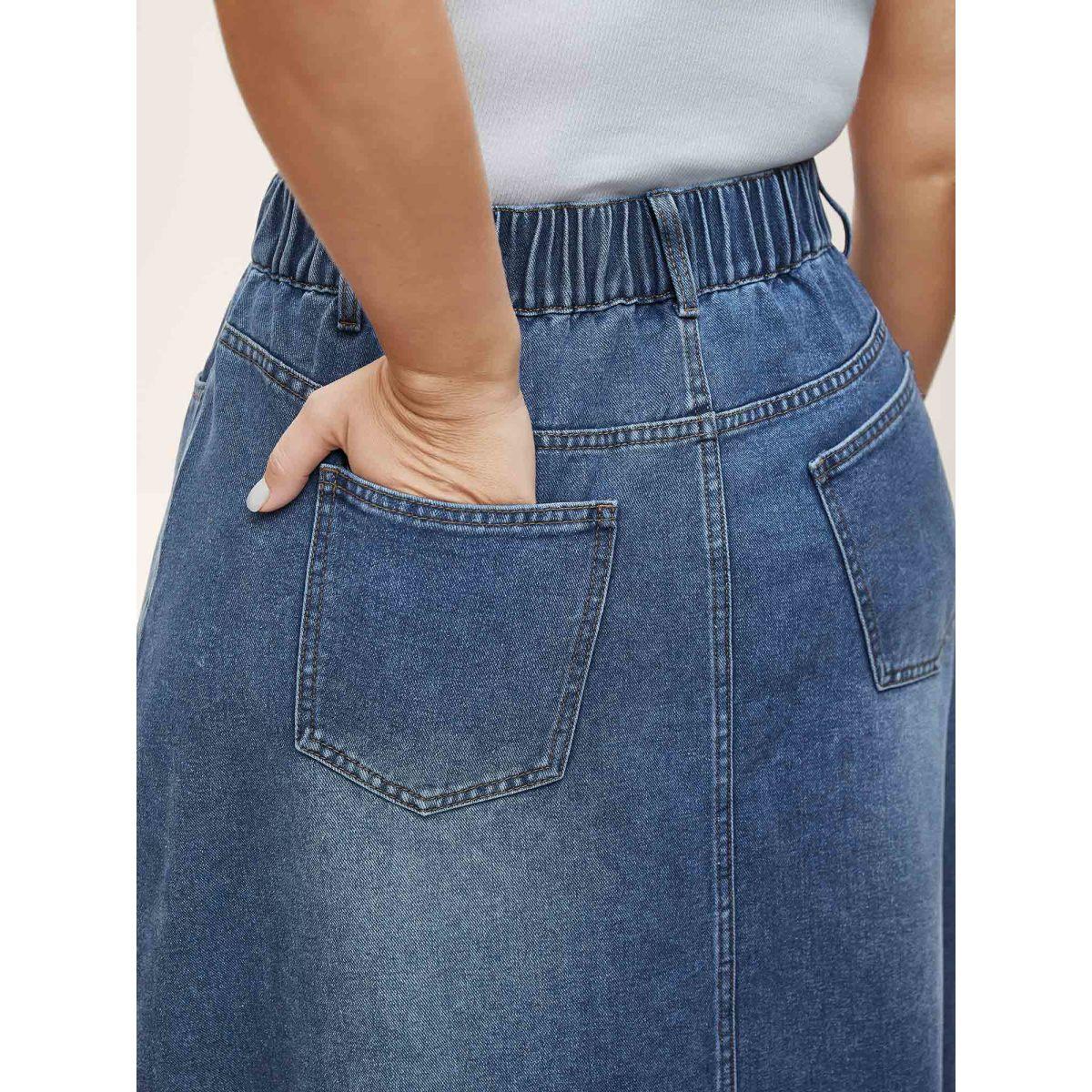 Plus Size A-Line Classic Midi Denim Skirt Women Denimblue Vacation No stretch Medium Wash 12/L Slanted pocket Denim Skirts BloomChic Product Image