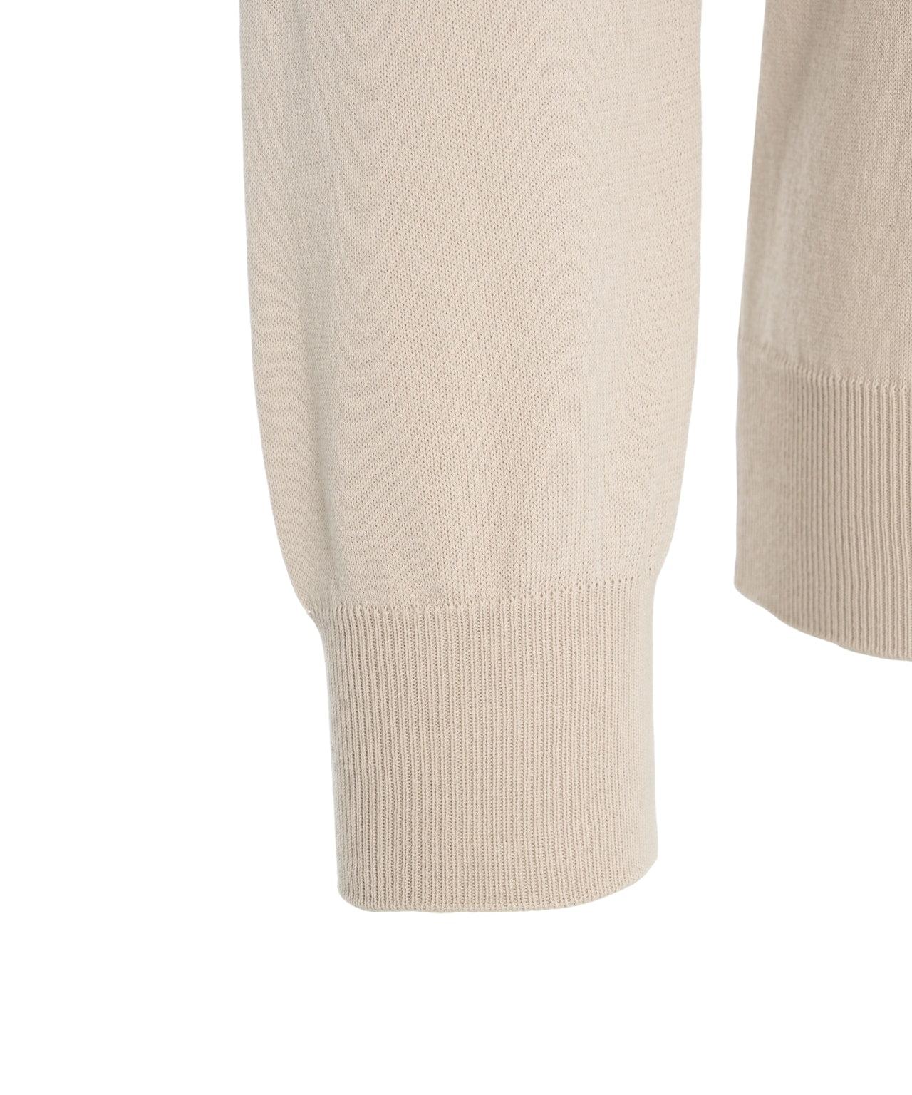 Knit sweater Product Image