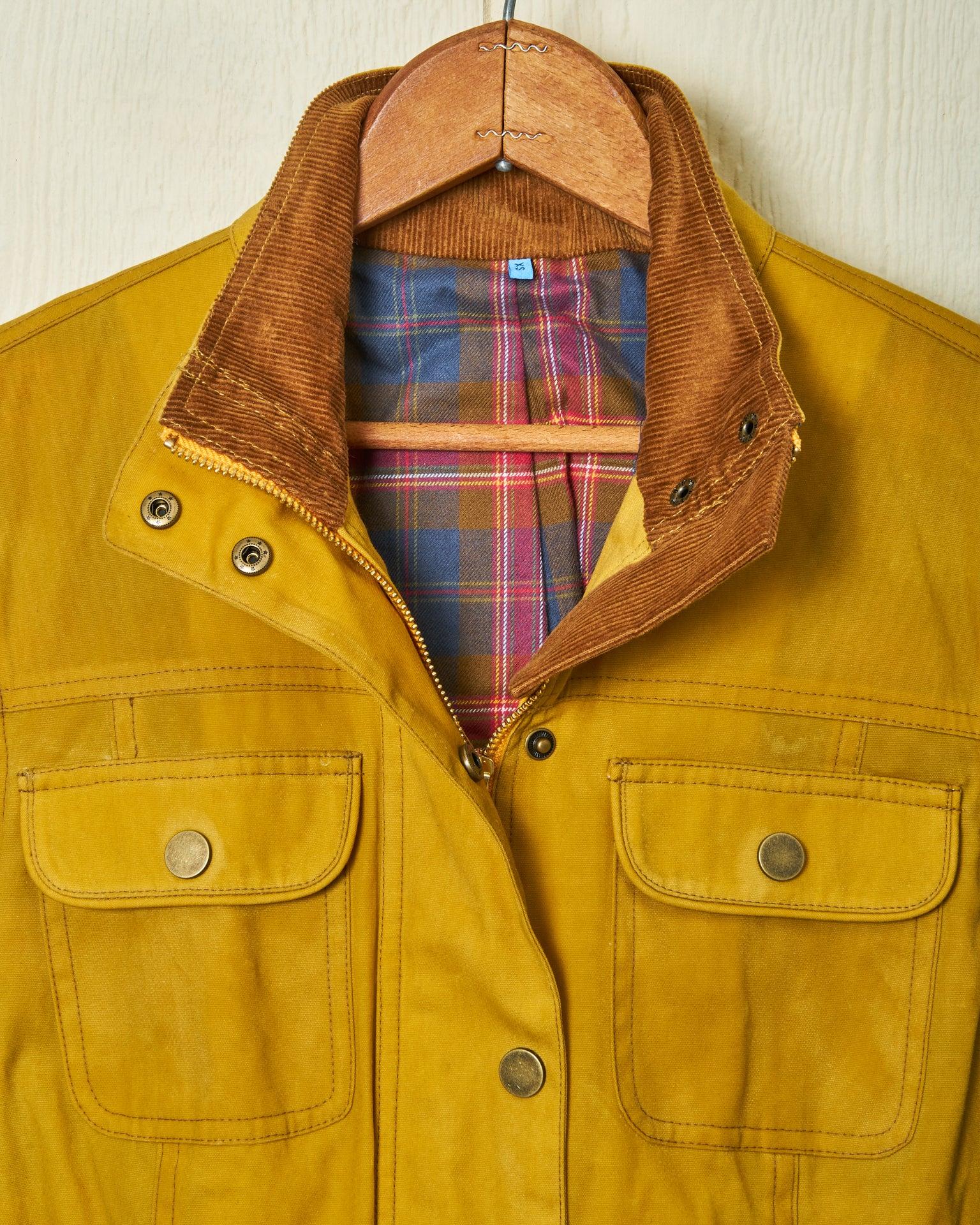 Women’s Aberdeen Jacket in Goldenrod Waxed Canvas Product Image